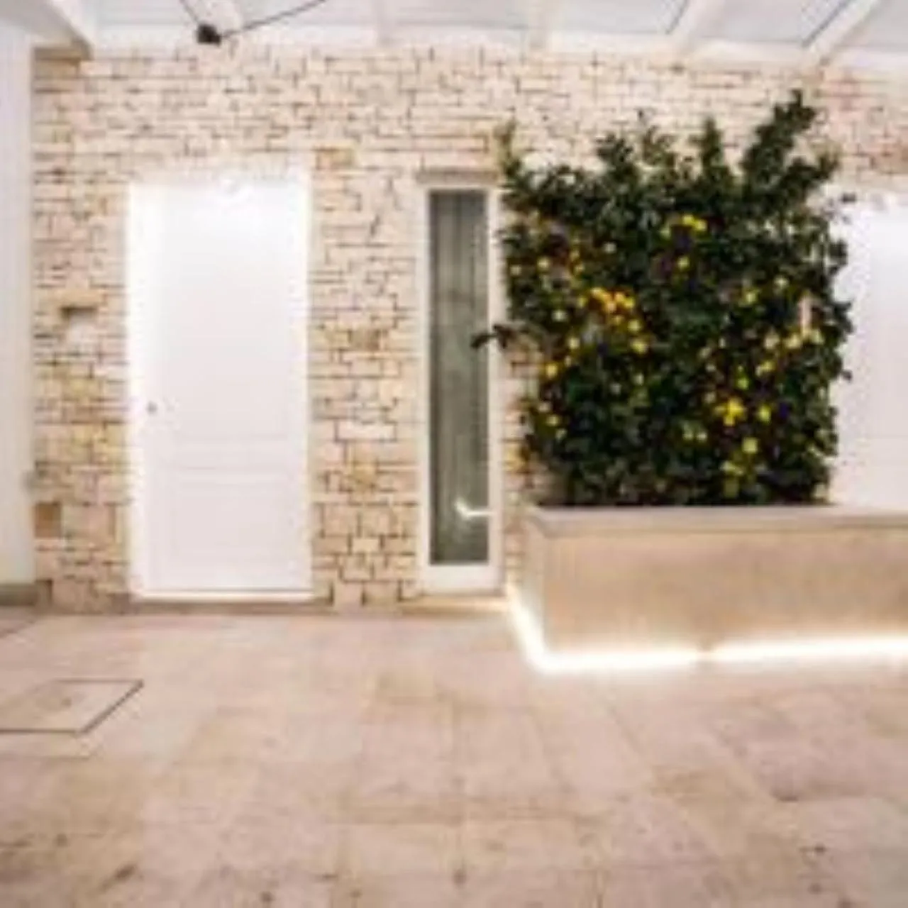 Inner courtyard view in Villa Ascosa - Relais sul Mare