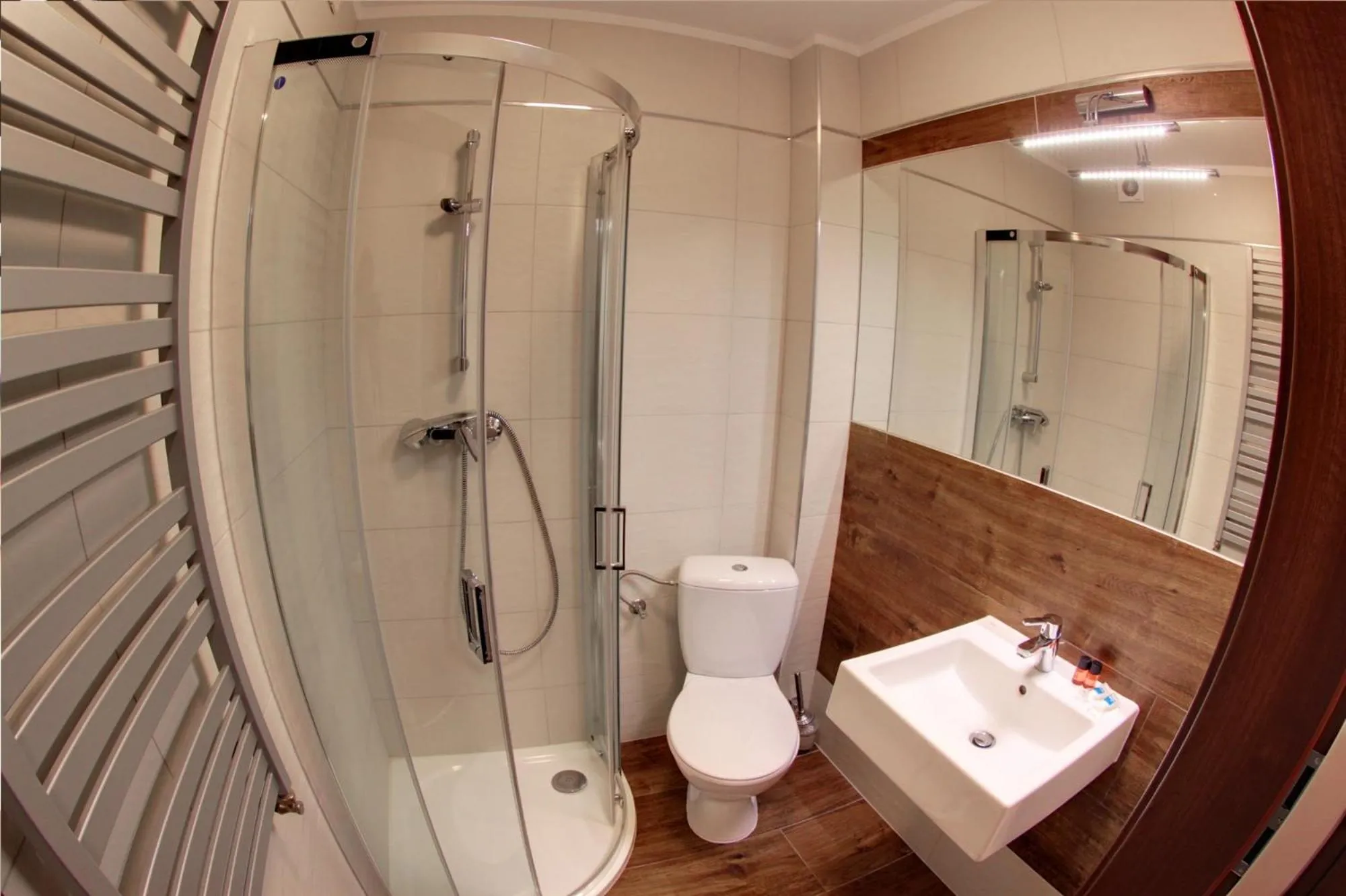 Shower in Leśna Chata