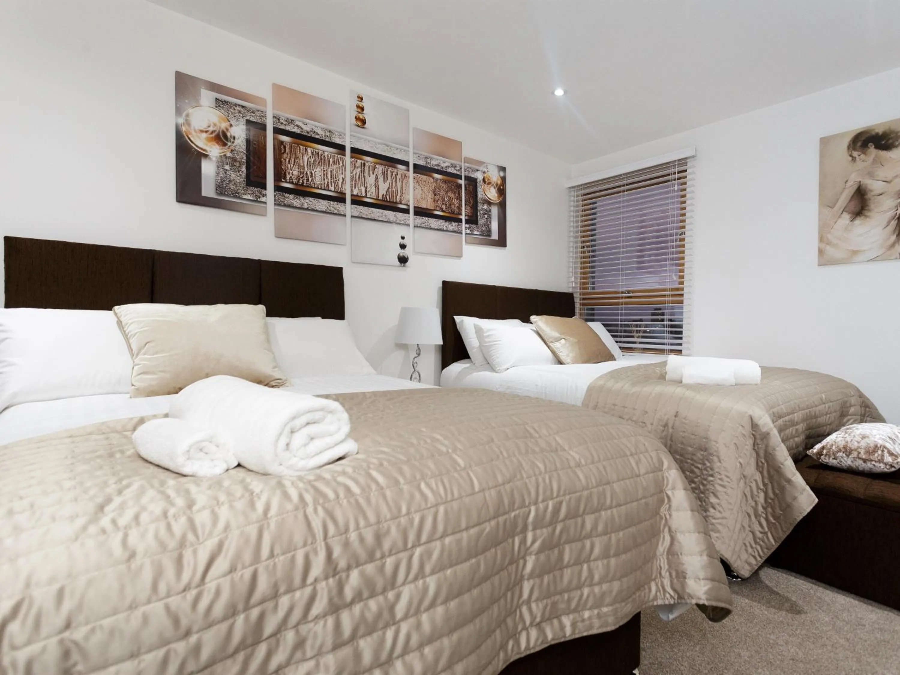 Bedroom, Bed in Live in Leeds Sky Penthouse