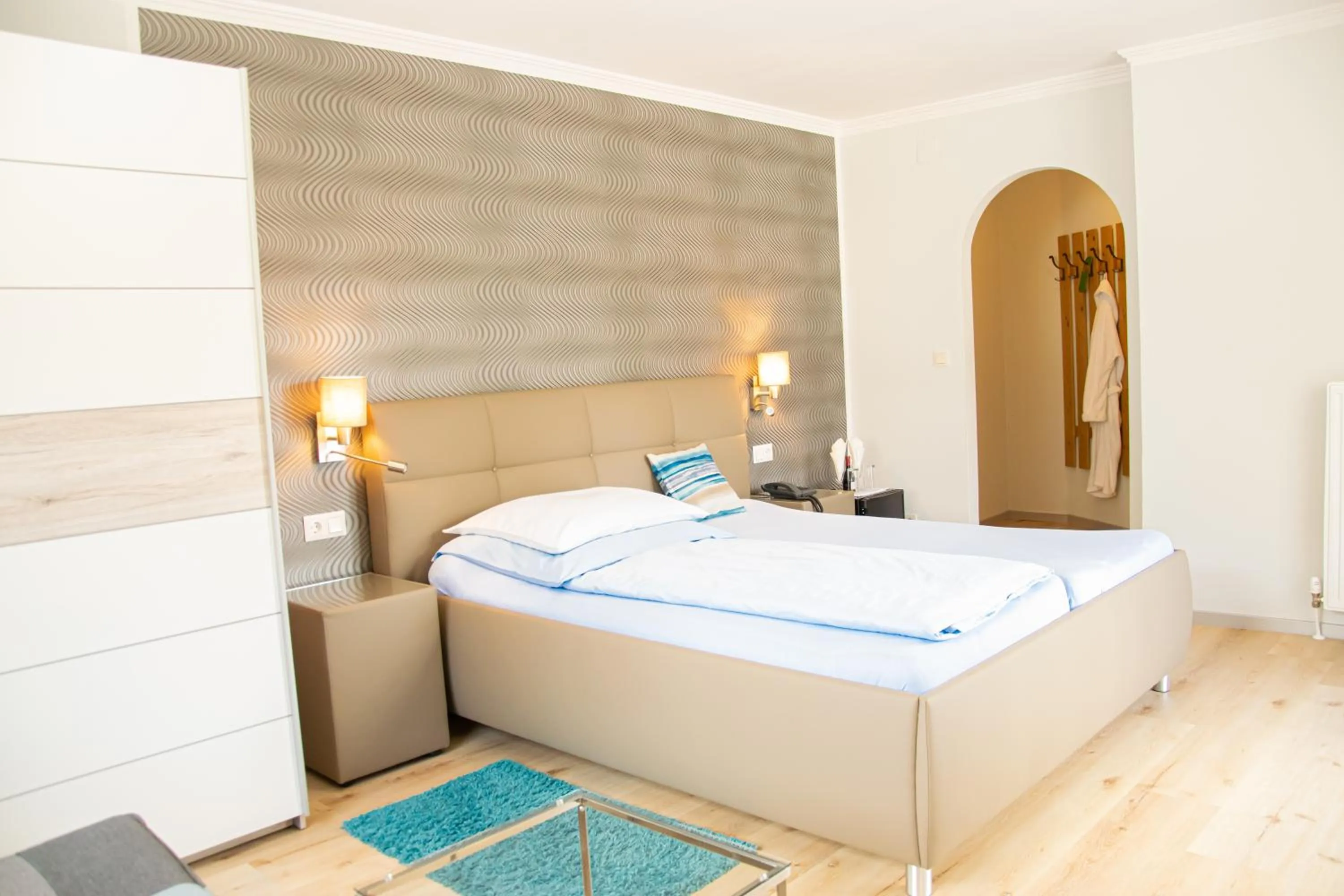 Bedroom, Bed in Hotel Burgstallerhof