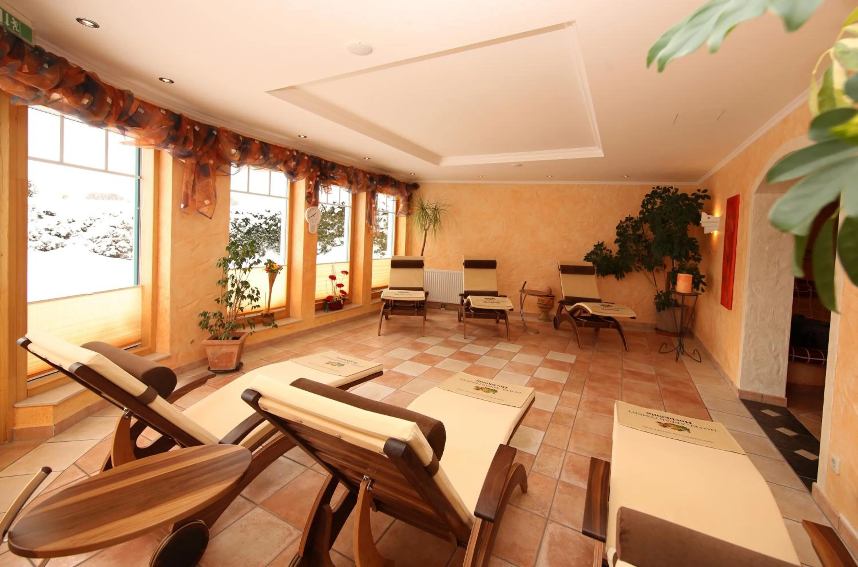 Spa and wellness centre/facilities in Aparthotel DAS Hochkönig