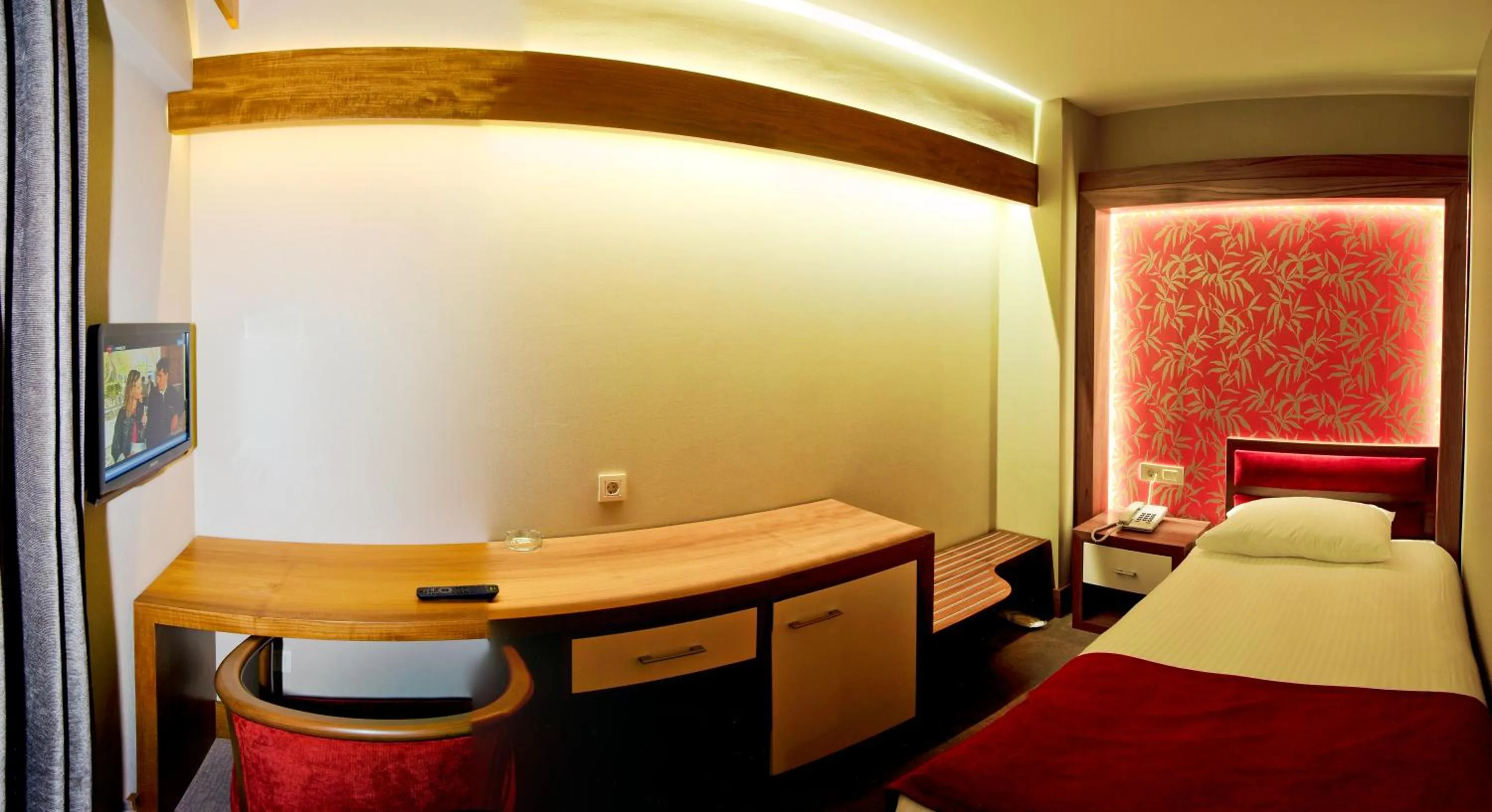 Photo of the whole room in Bella Hotel