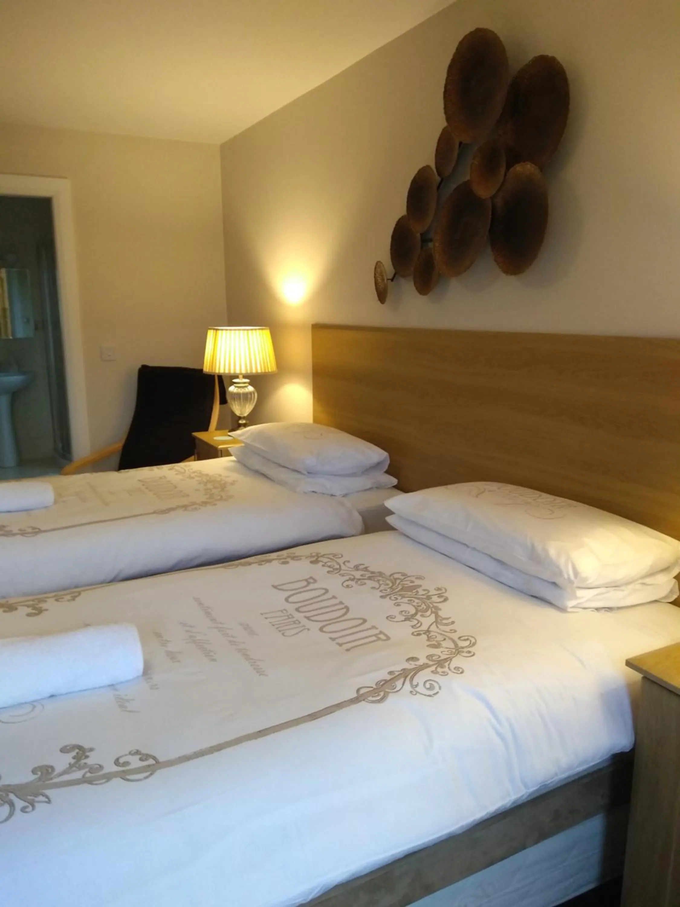 Bed in Tollyrose Country House