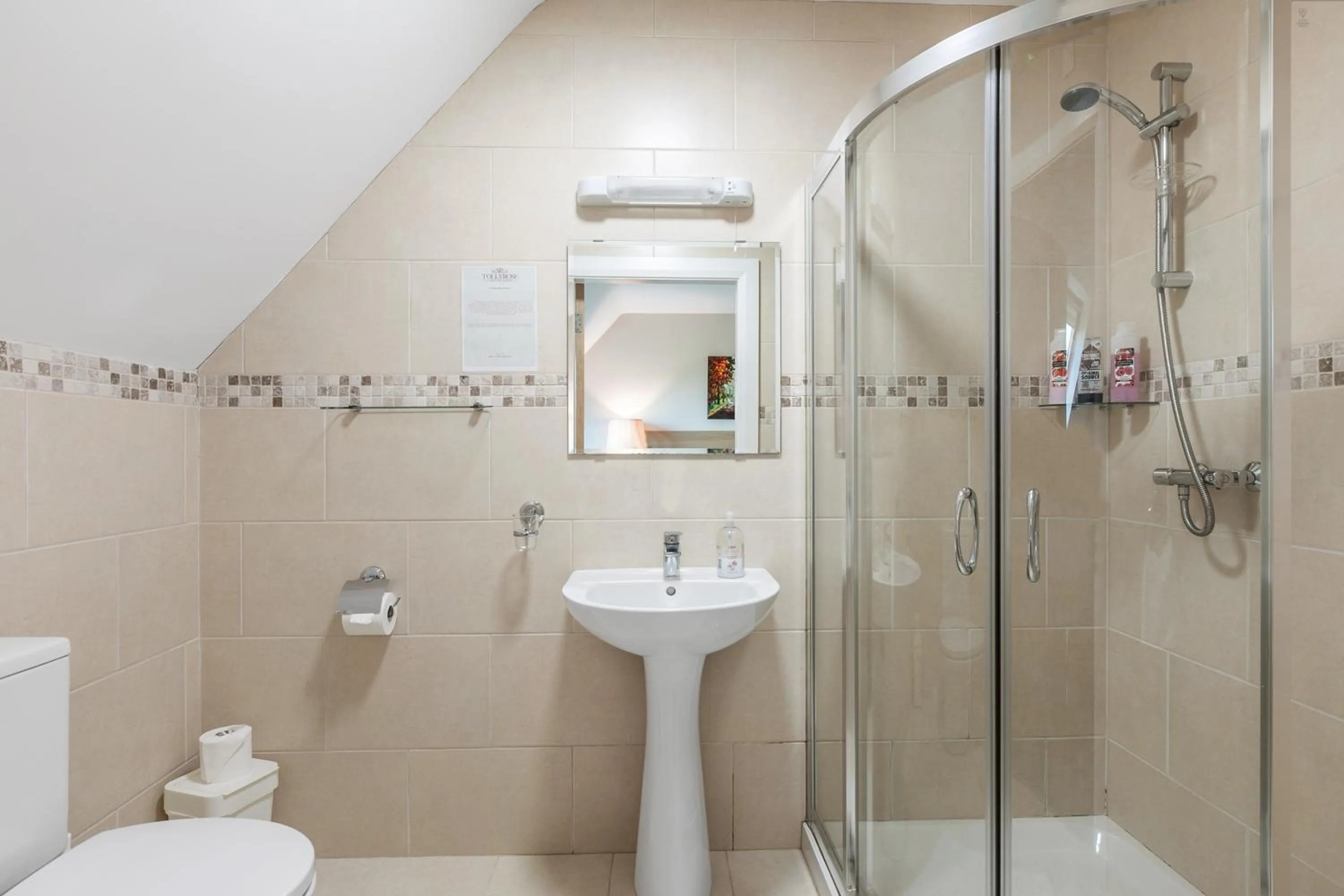 Tollyrose Country House