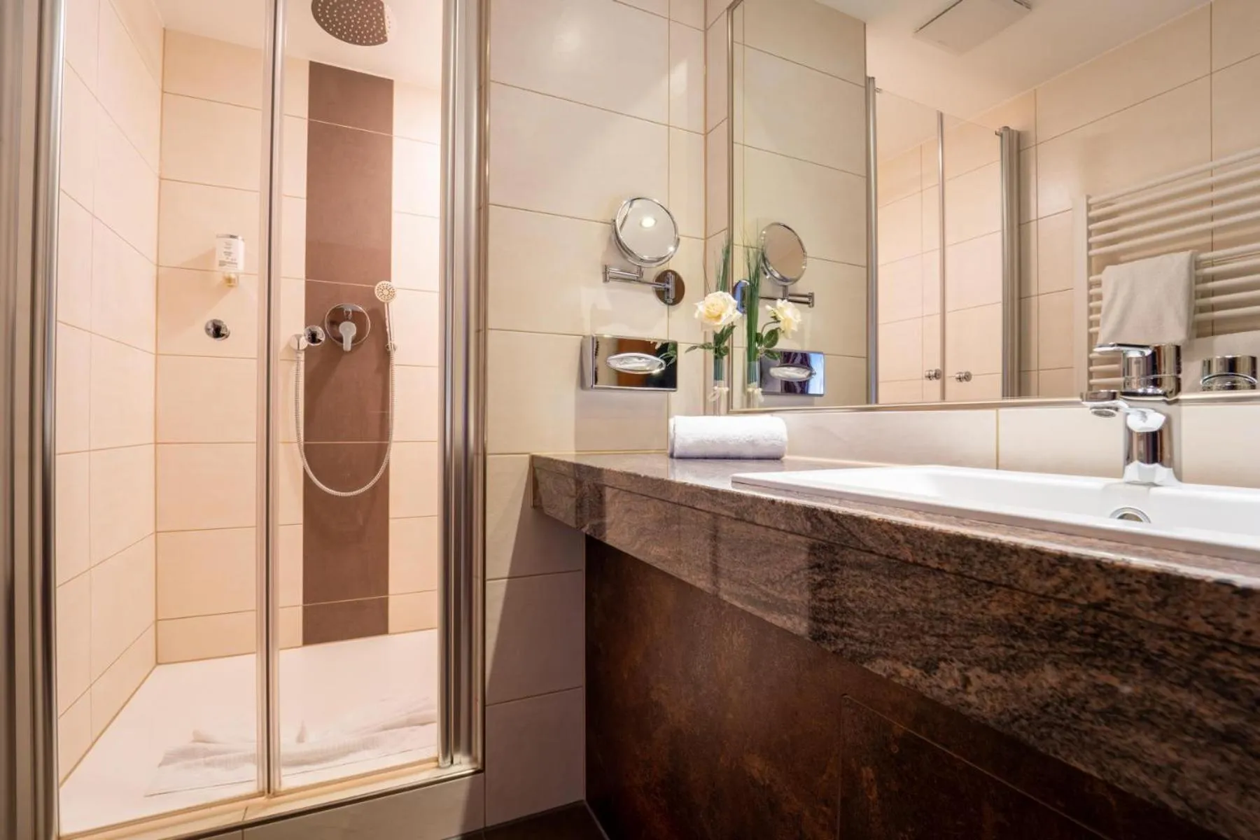 Bathroom in Hotel St Georg - Regensburg