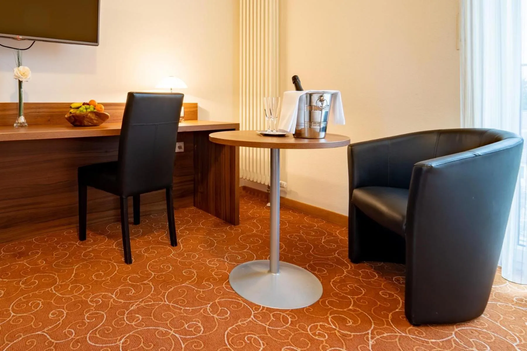 Photo of the whole room in Hotel St Georg - Regensburg