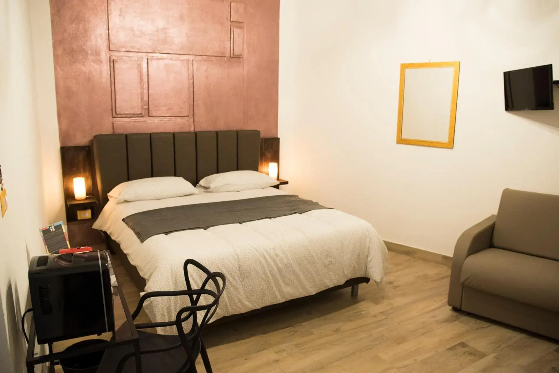 Deluxe Quadruple Room - single occupancy in BHome Fashion Suite Deluxe Quadruple Room - single occupancy in BHome Fashion Suite