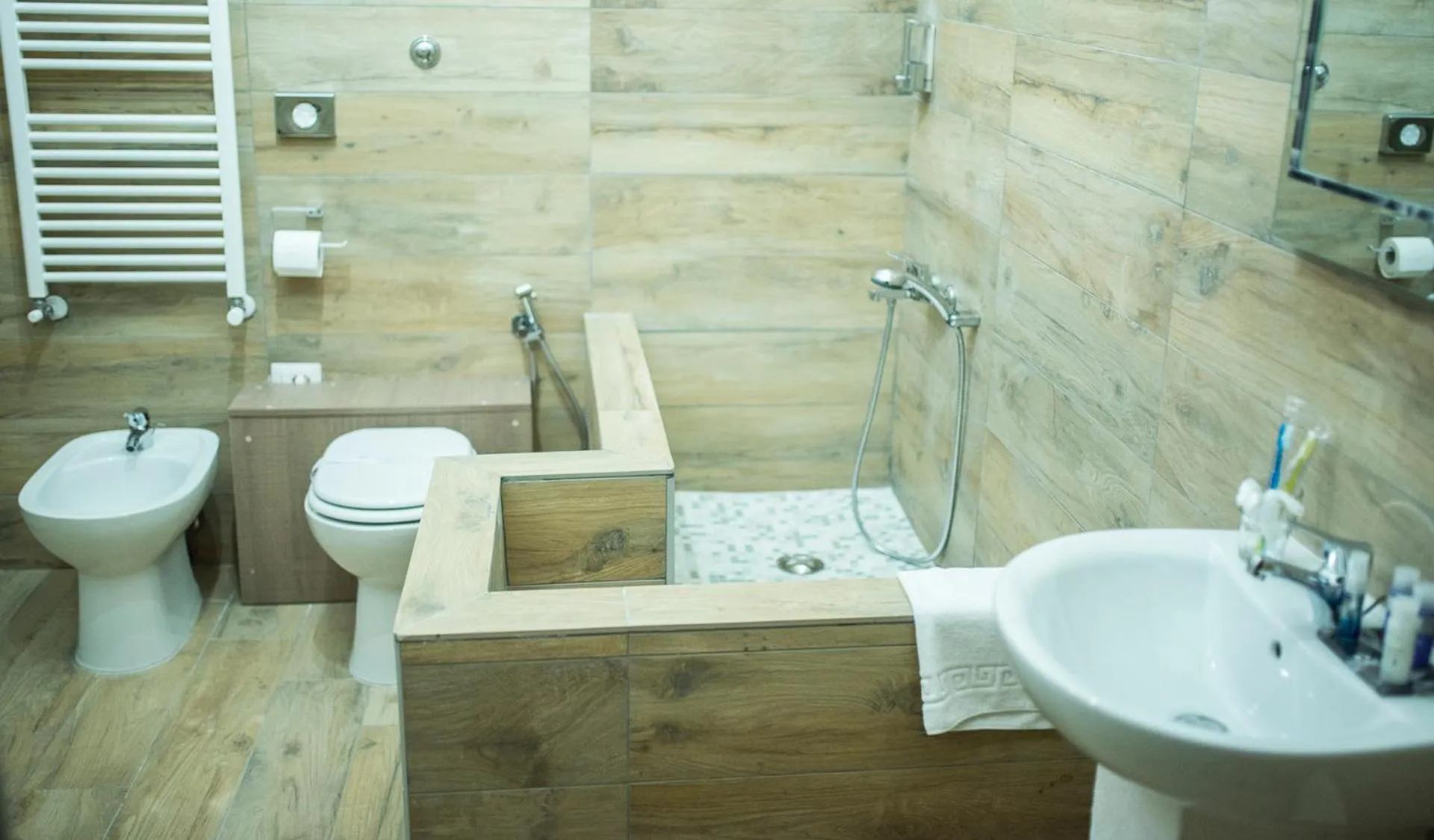 Shower in BHome Fashion Suite