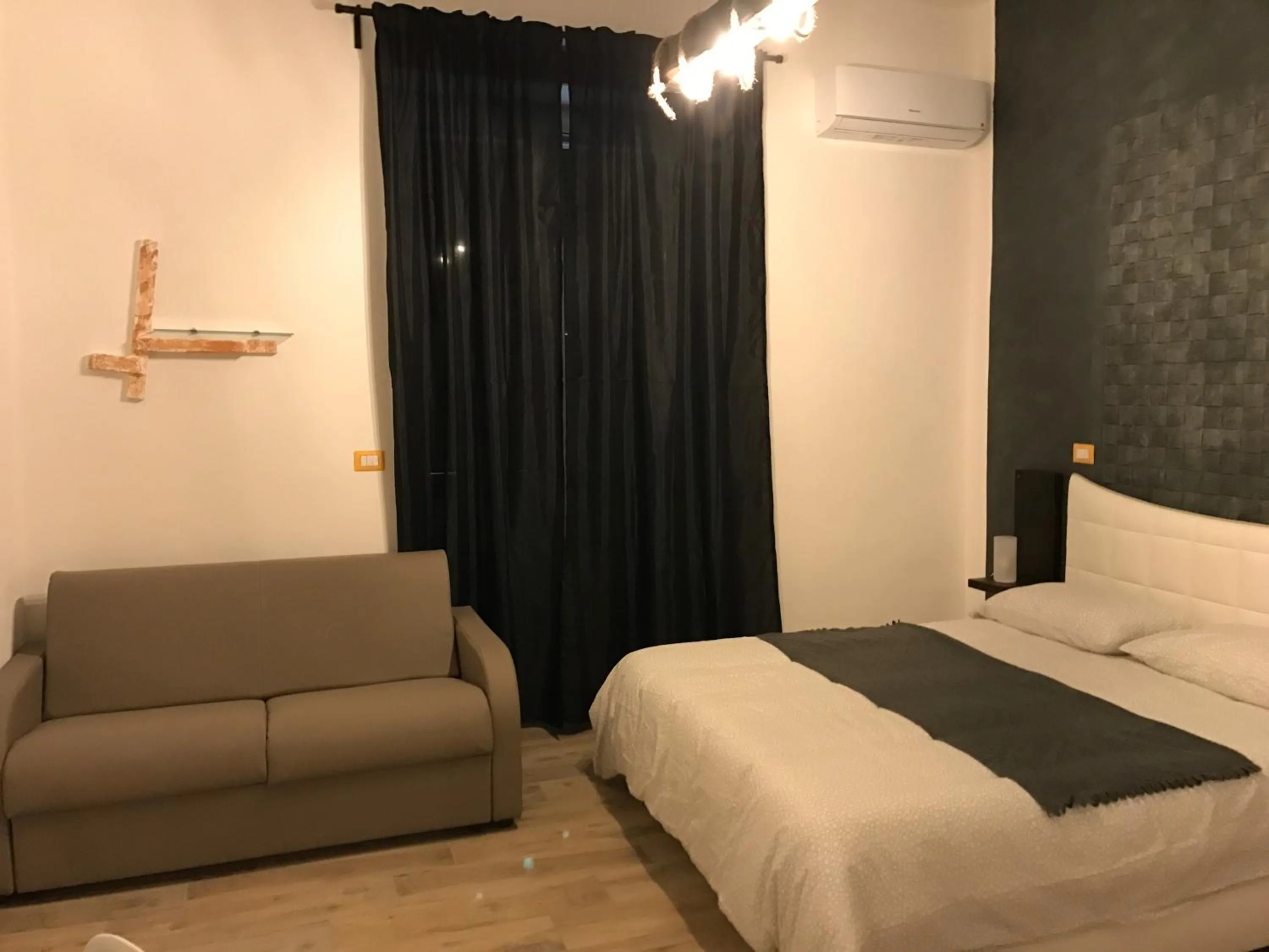 Bed in BHome Fashion Suite