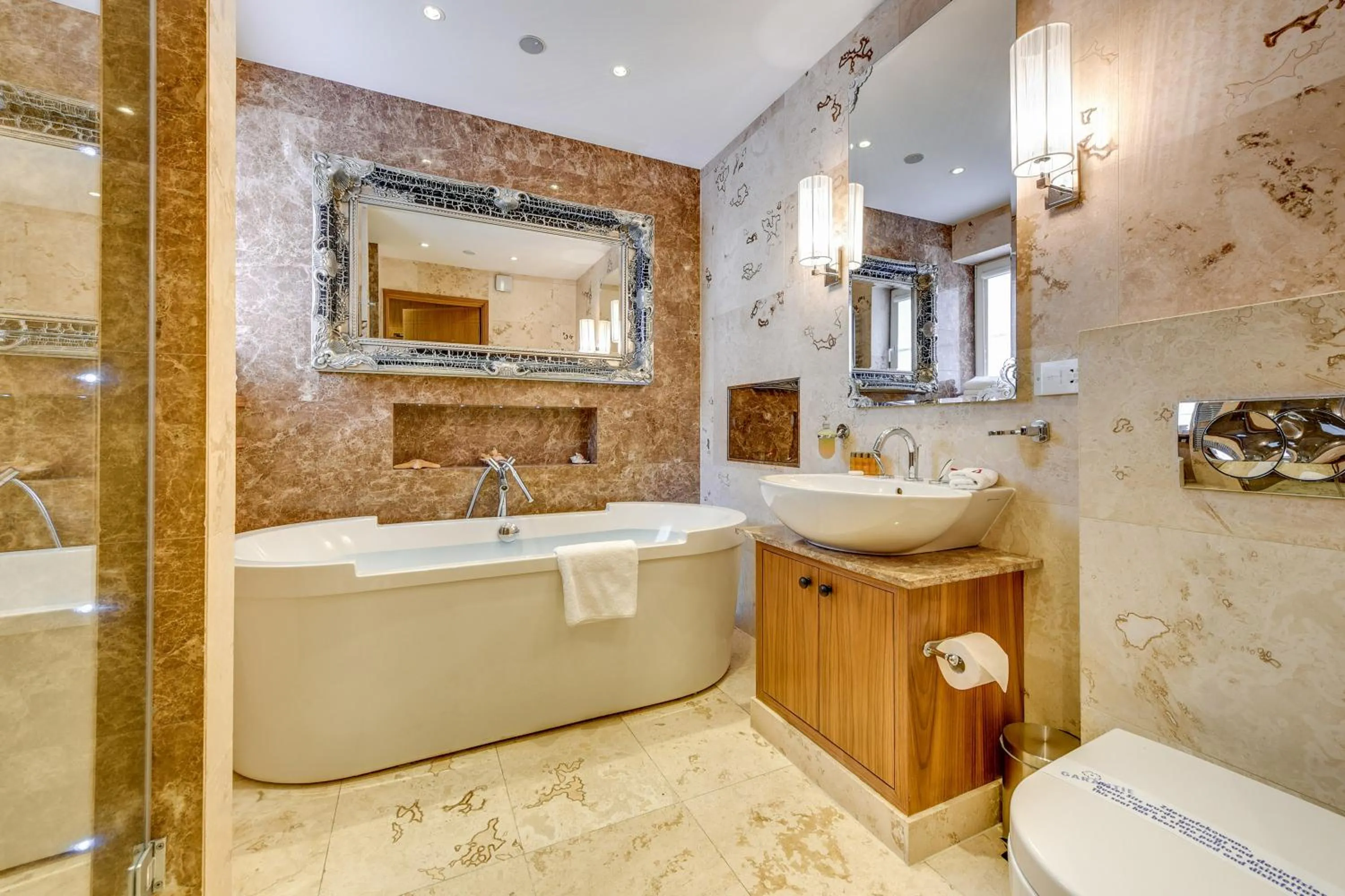 Bathroom in Mała Anglia - Boutique Apartments & SPA