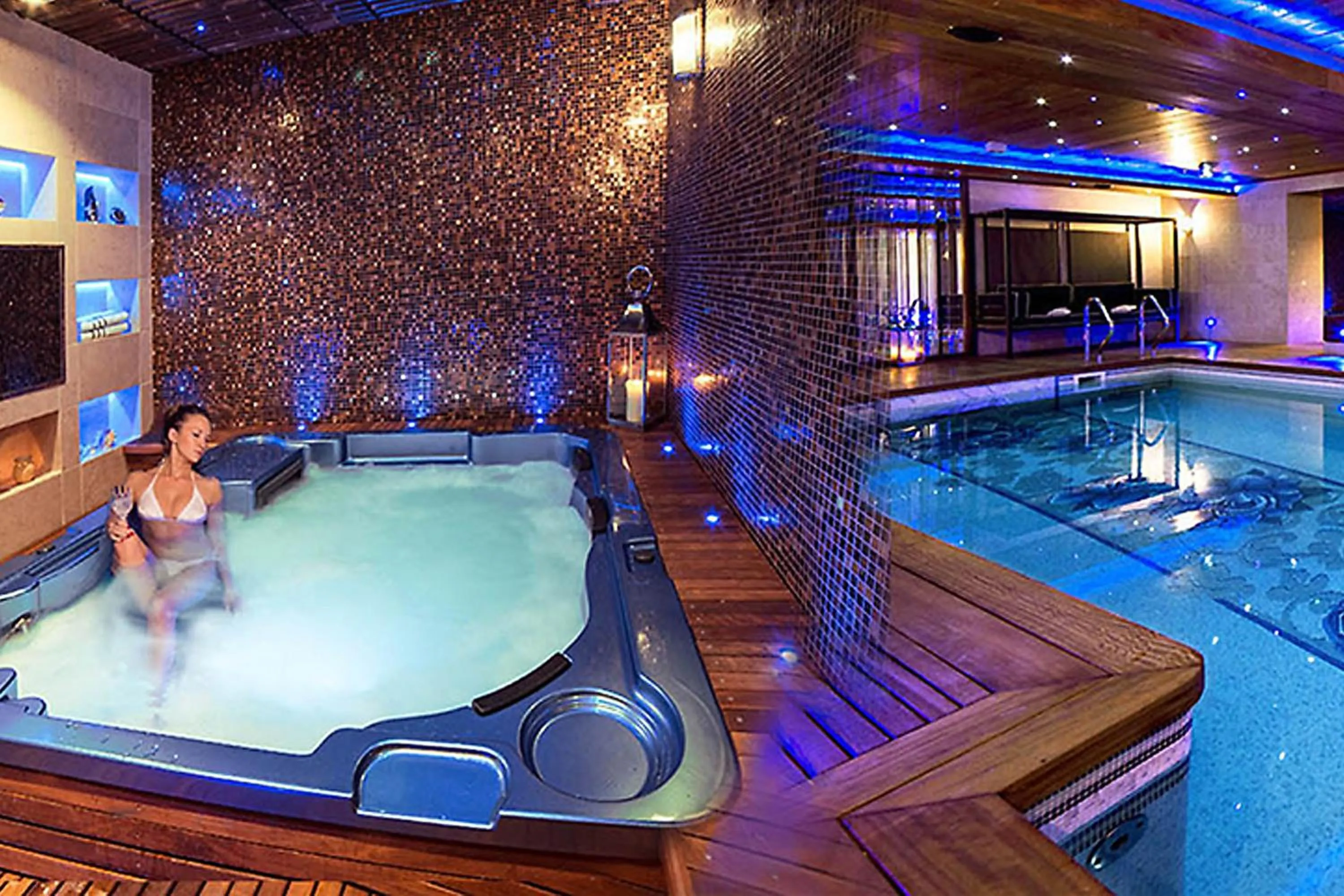 Hot Tub in Mała Anglia - Boutique Apartments & SPA