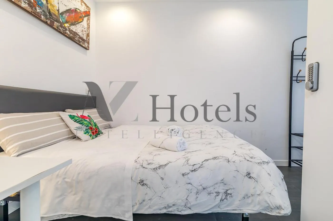 Photo of the whole room, Bed in AYZ Ulises - Auto check-in property