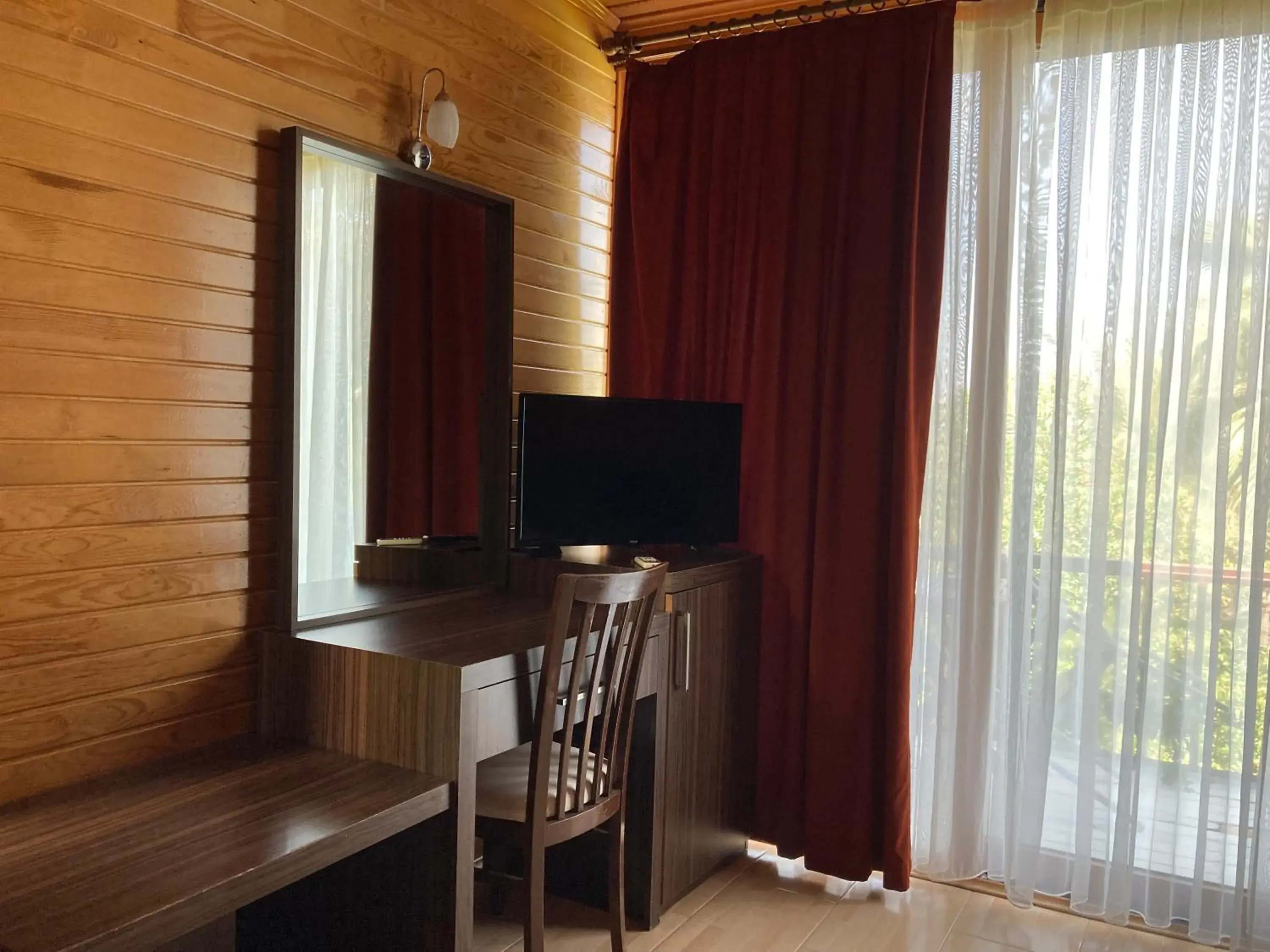 Comfort Triple Room in Kutle Hotel Comfort Triple Room in Kutle Hotel