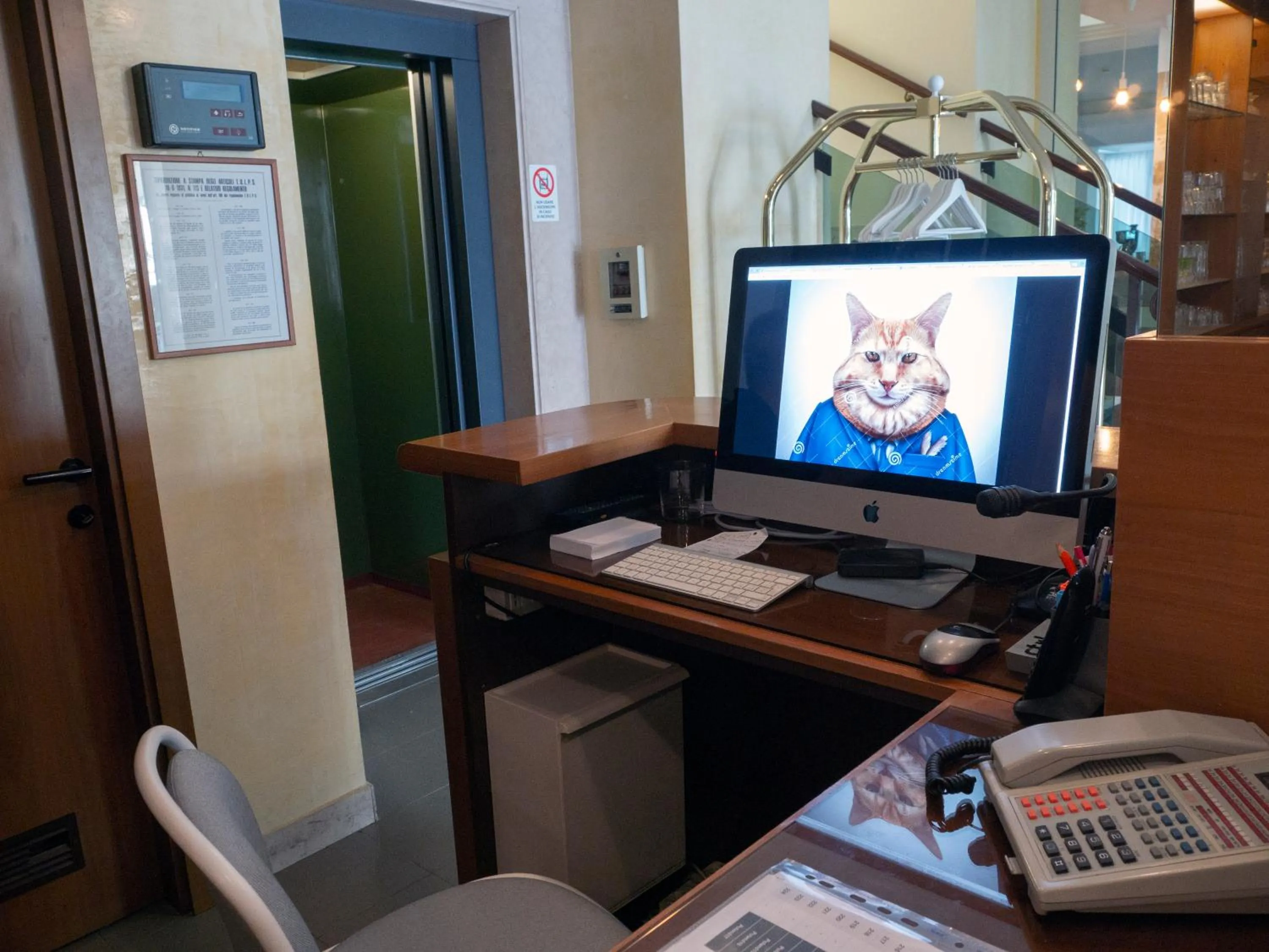 Lobby or reception in Hotel Montecarlo