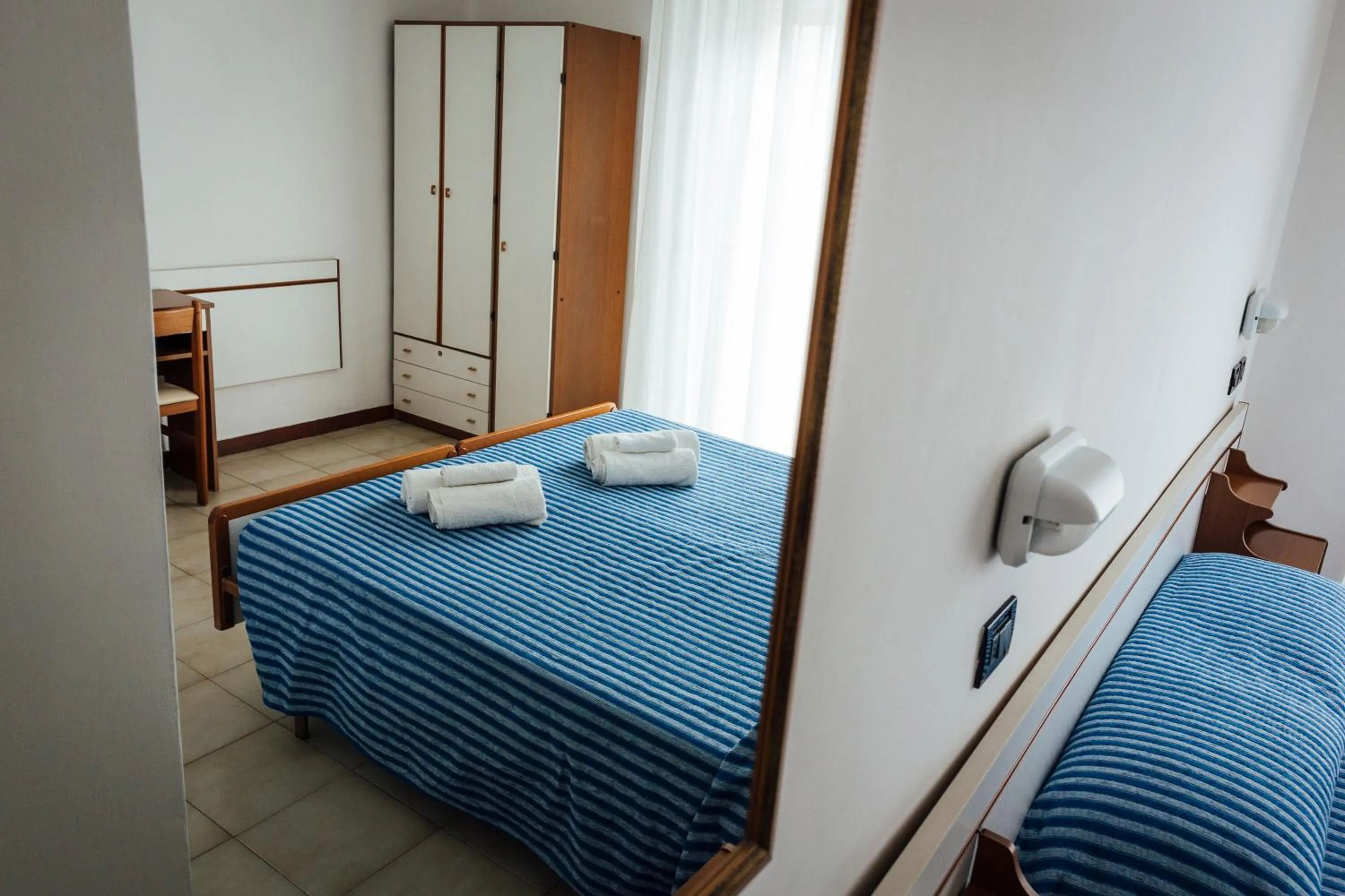 Photo of the whole room in Hotel Montecarlo