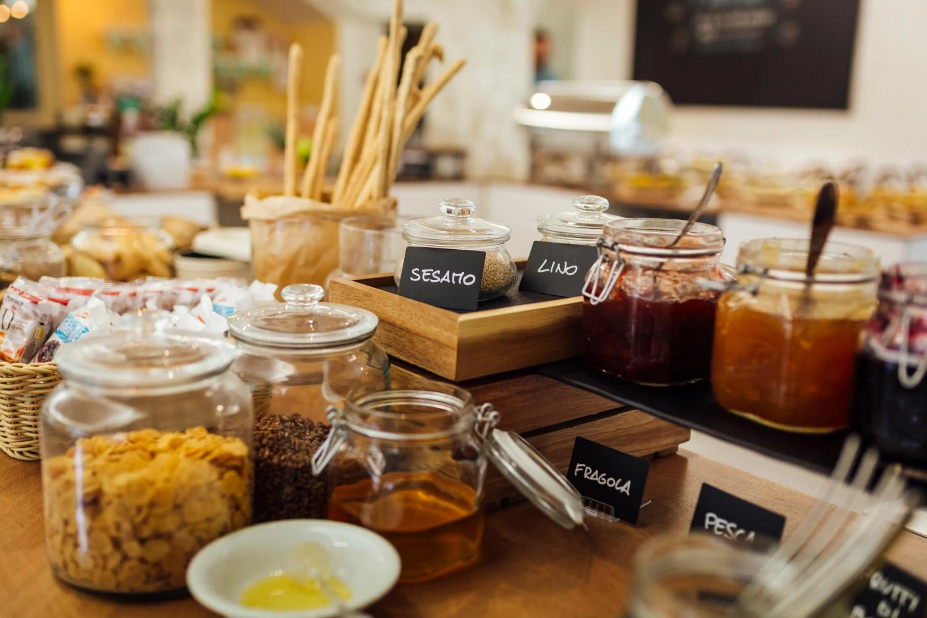 Breakfast in Hotel Montecarlo