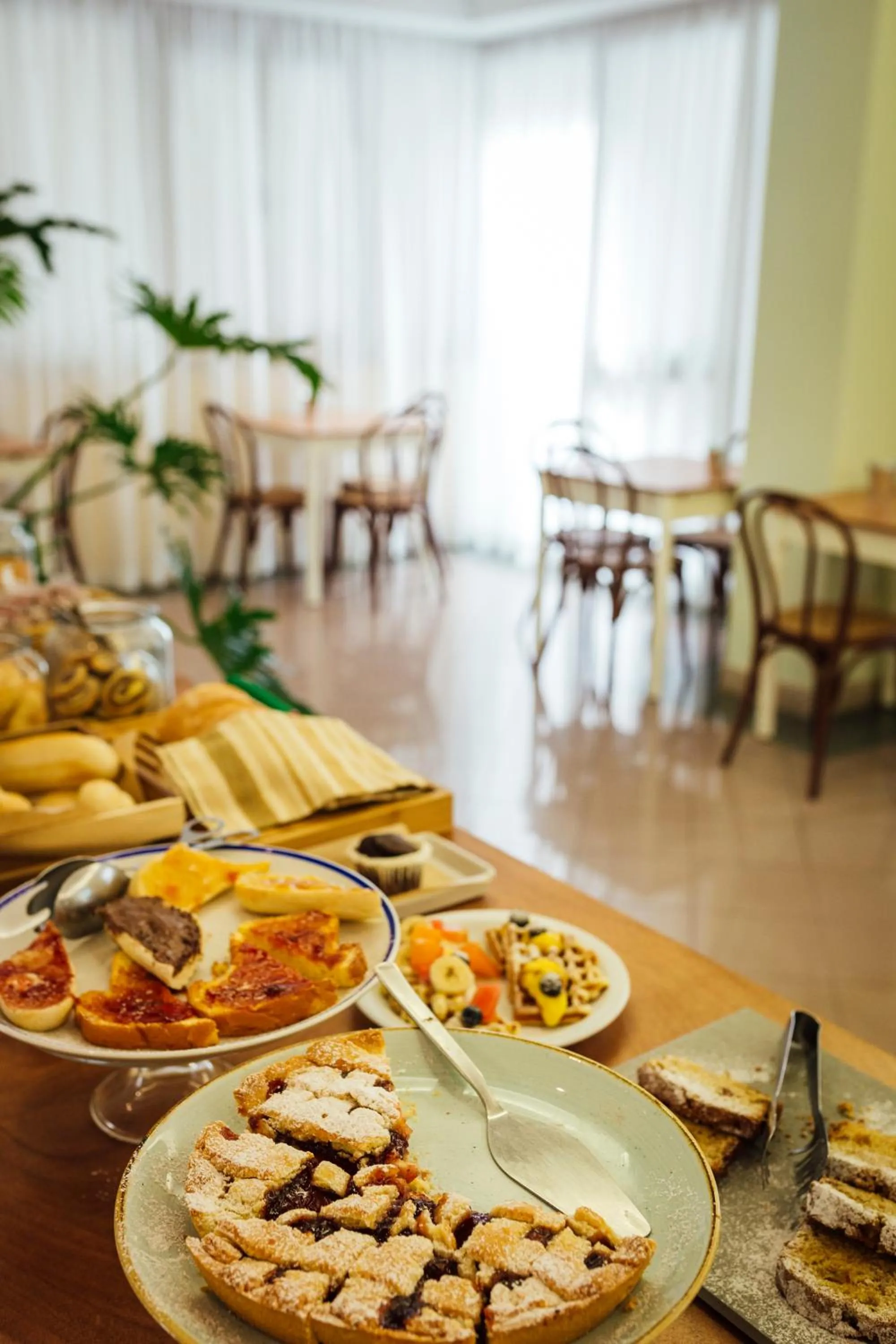 Buffet breakfast in Hotel Montecarlo