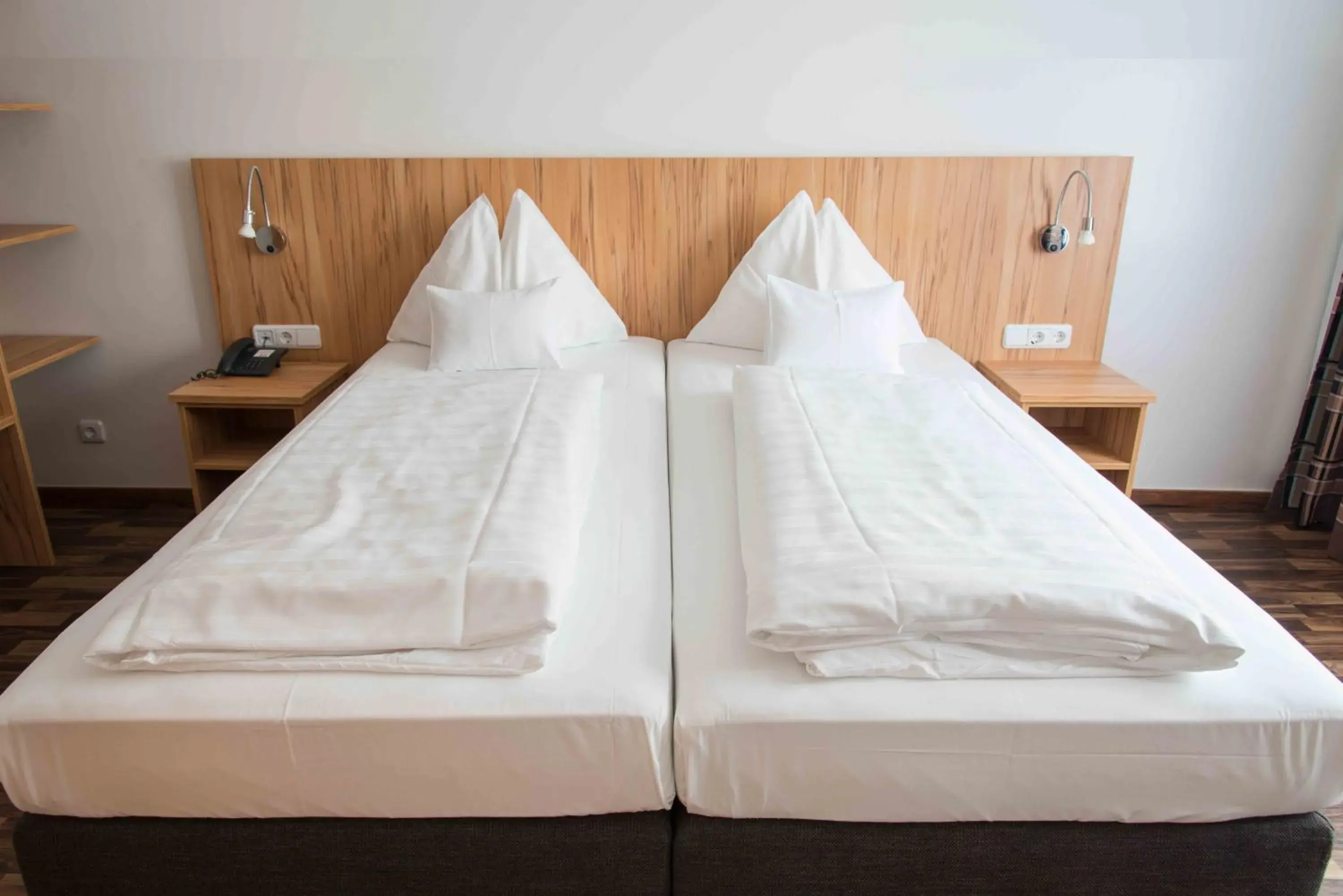 Photo of the whole room, Bed in Pension Dr. Geissler Photo of the whole room, Bed in Pension Dr. Geissler