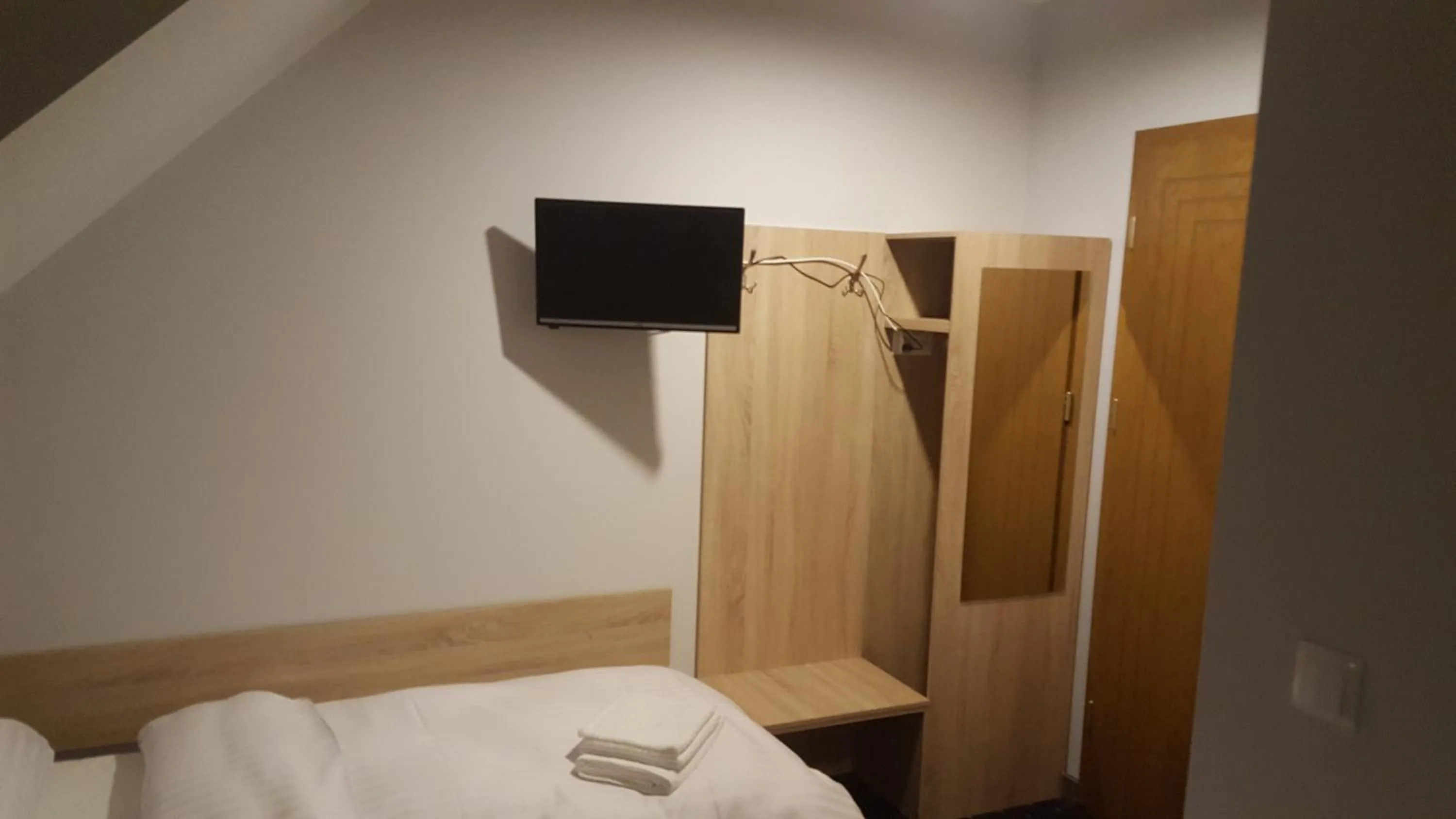 Bed in PHU Gościniec "16-tka" Katarzyna Zdrojewska