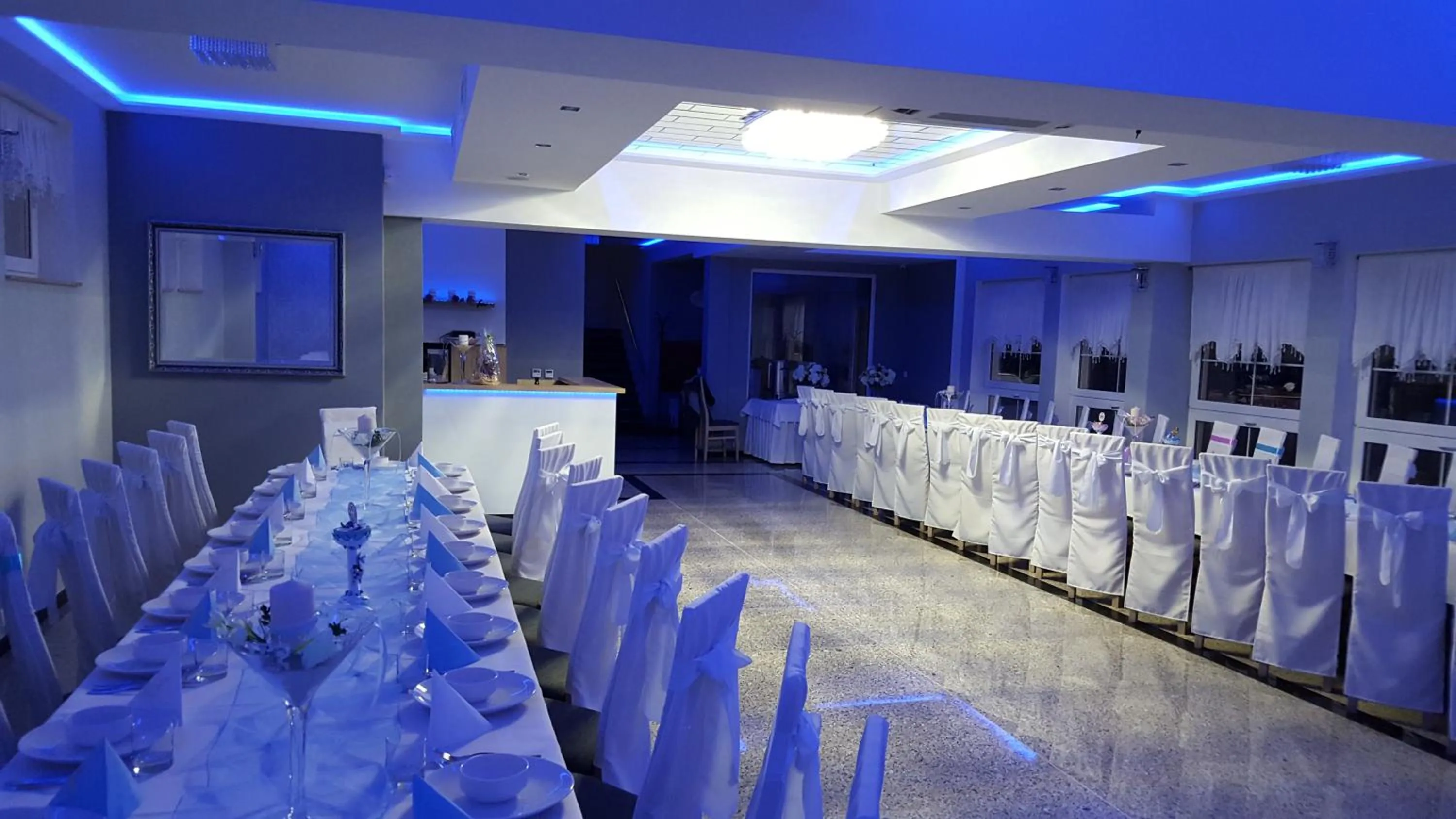 wedding in PHU Gościniec "16-tka" Katarzyna Zdrojewska