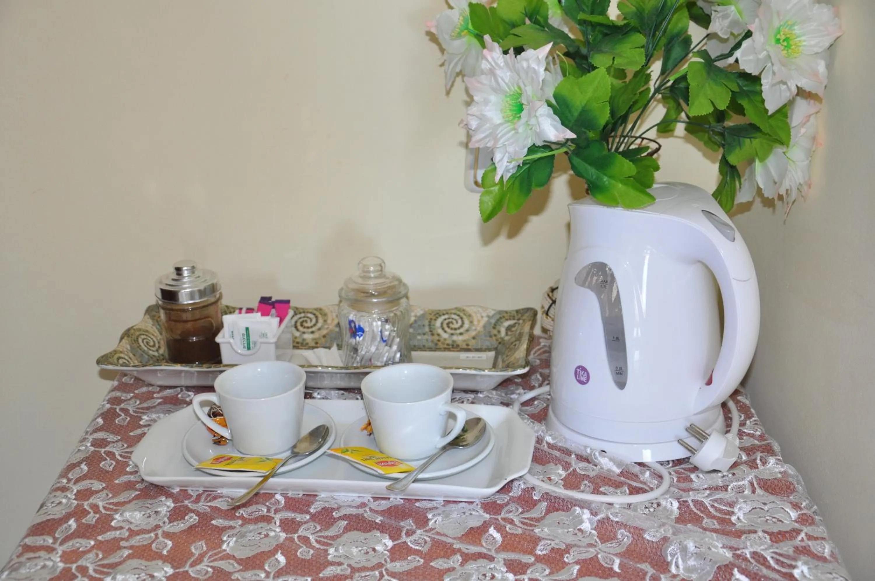 Coffee/tea facilities in Hotel Suites Bat Yam