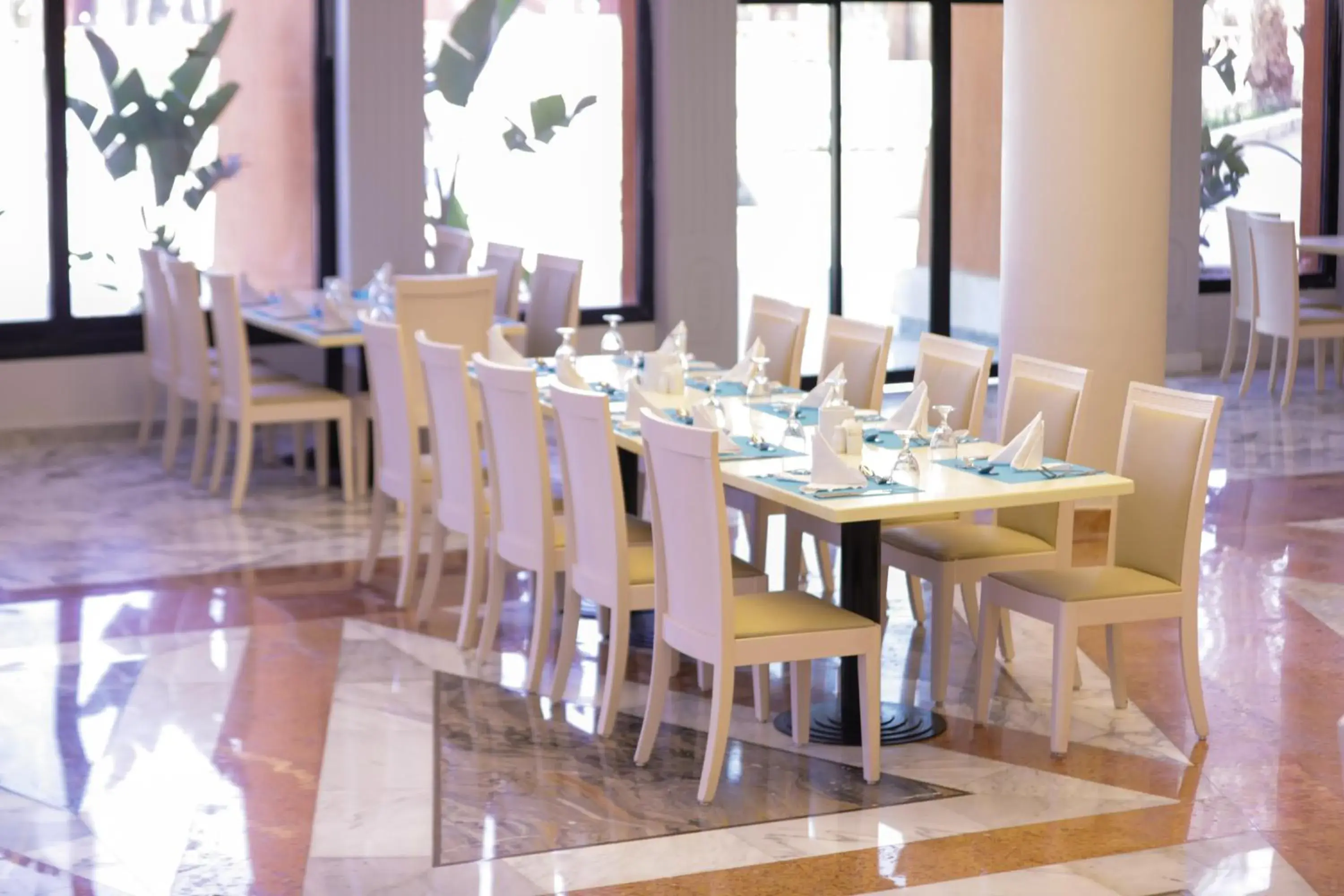 Restaurant/places to eat in Calimera Blend Paradise Restaurant/places to eat in Calimera Blend Paradise