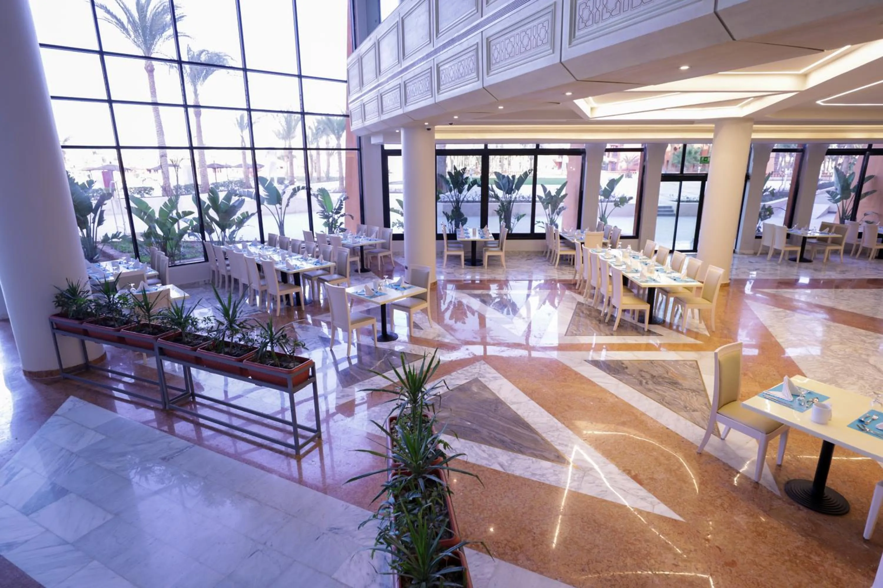 Restaurant/places to eat in Calimera Blend Paradise