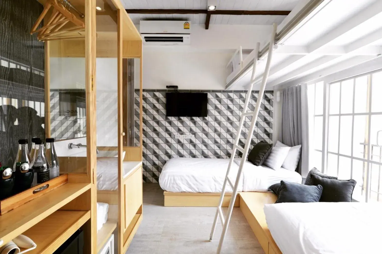 TV and multimedia, Bed in The Pattern Boutique Hotel TV and multimedia, Bed in The Pattern Boutique Hotel