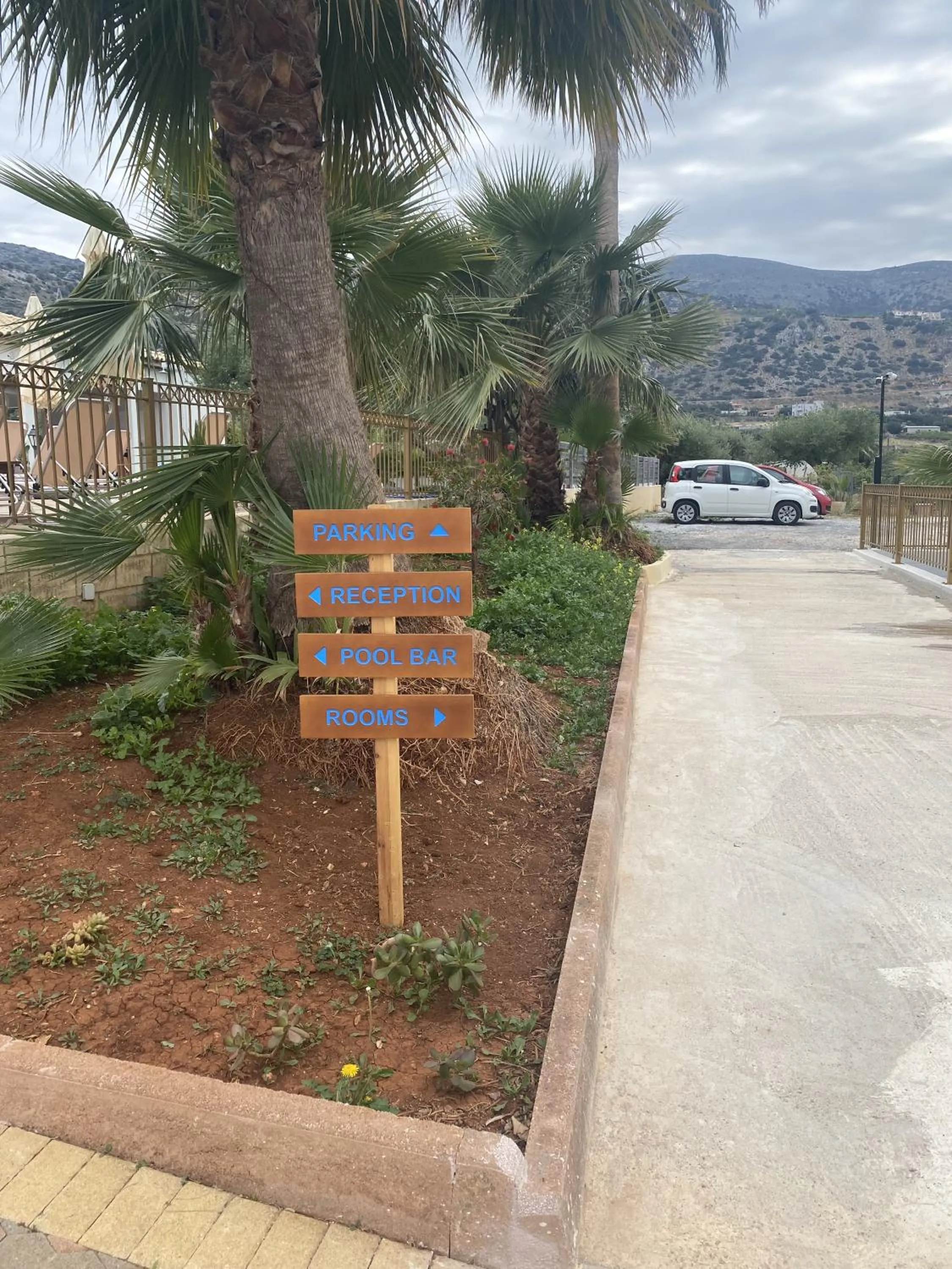 Parking in Newcastle Studios