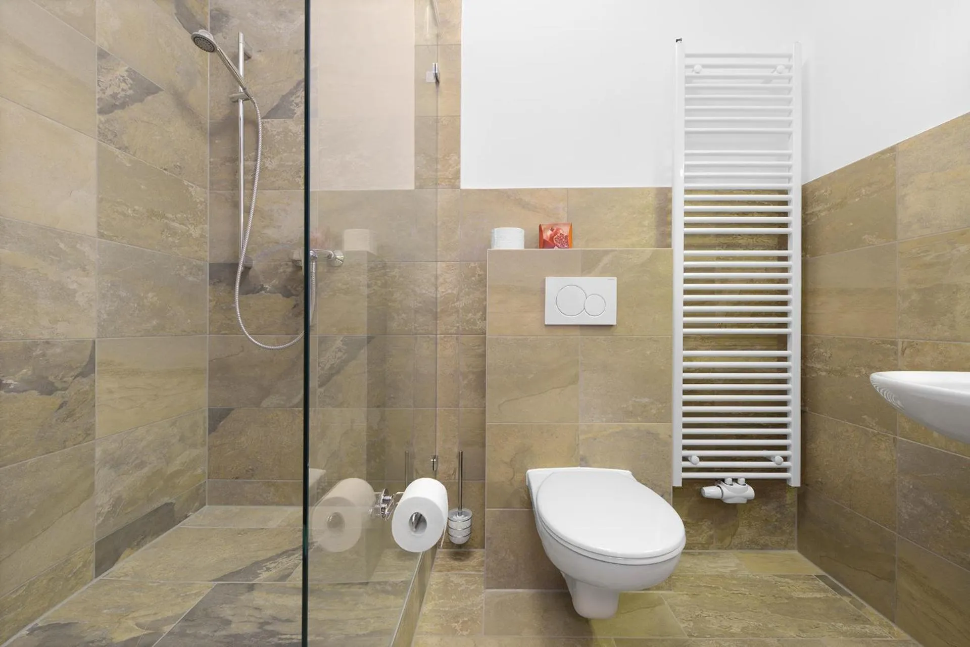 Bathroom in Herberge Hof Armada