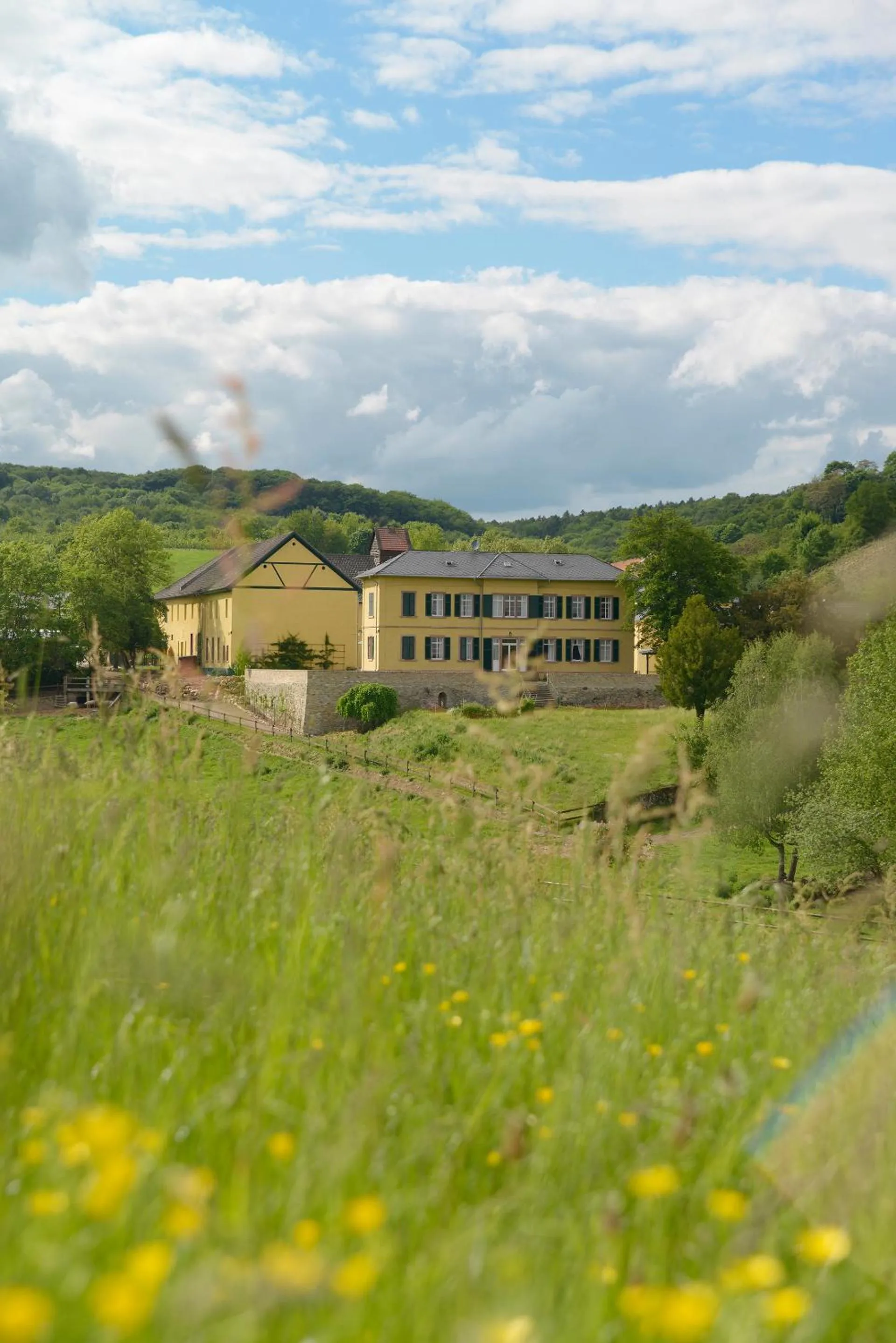 Property building in Herberge Hof Armada
