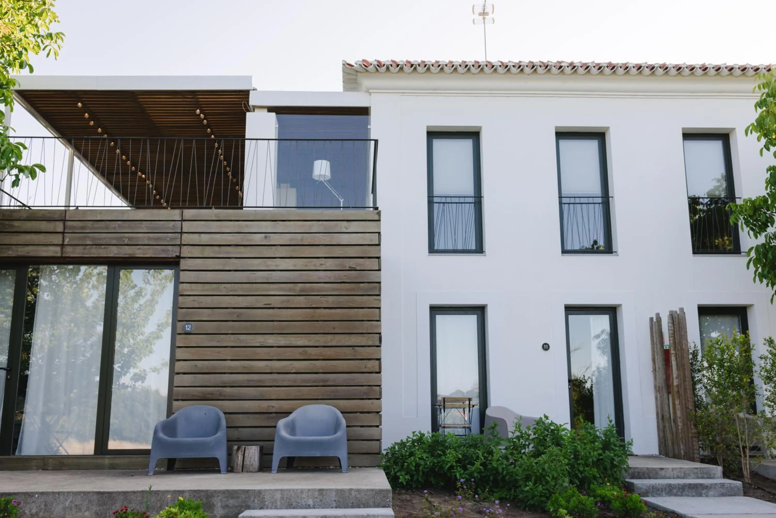 Property building in CAMBEIROS - Guest House