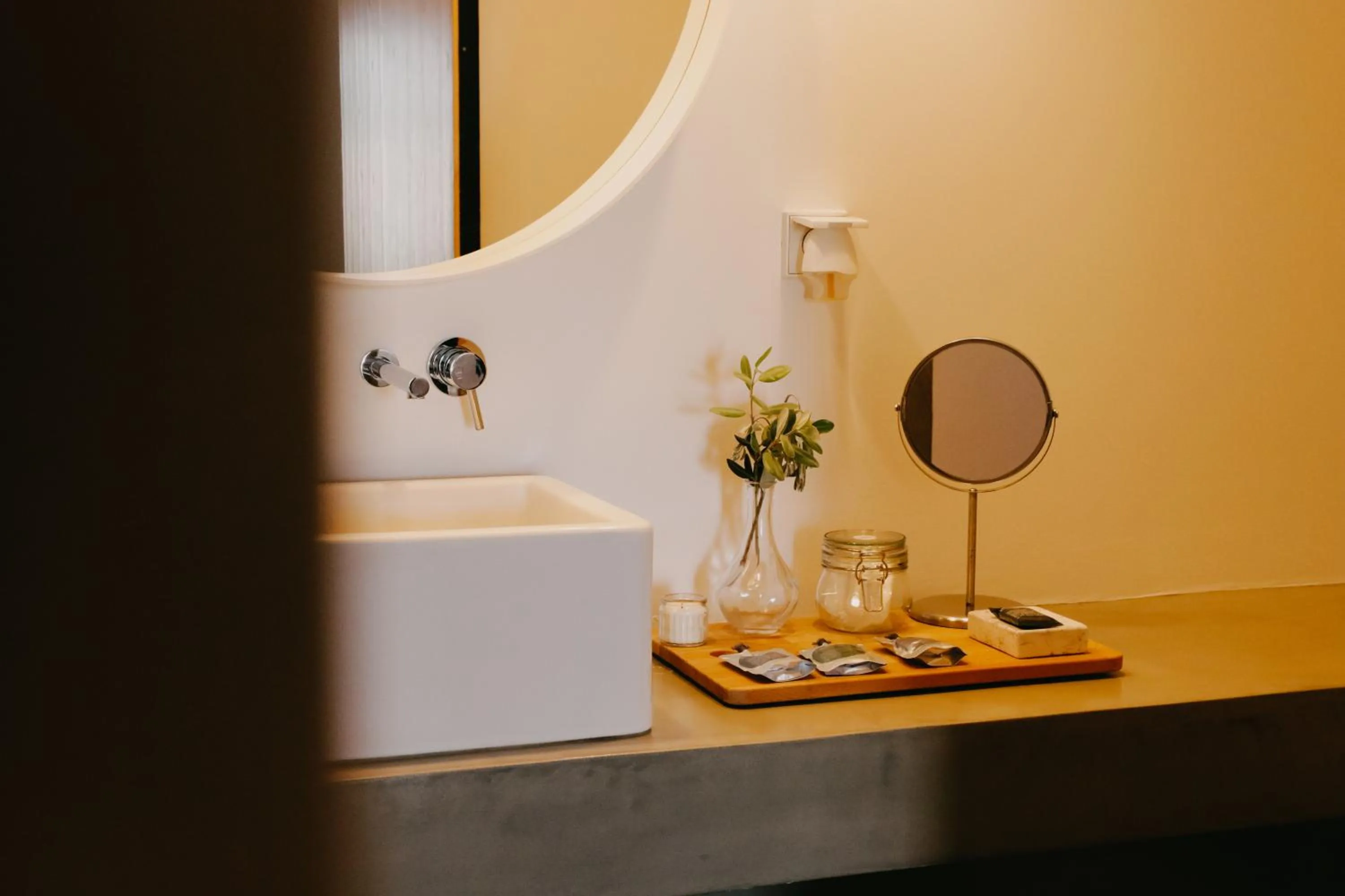 Toilet in CAMBEIROS - Guest House