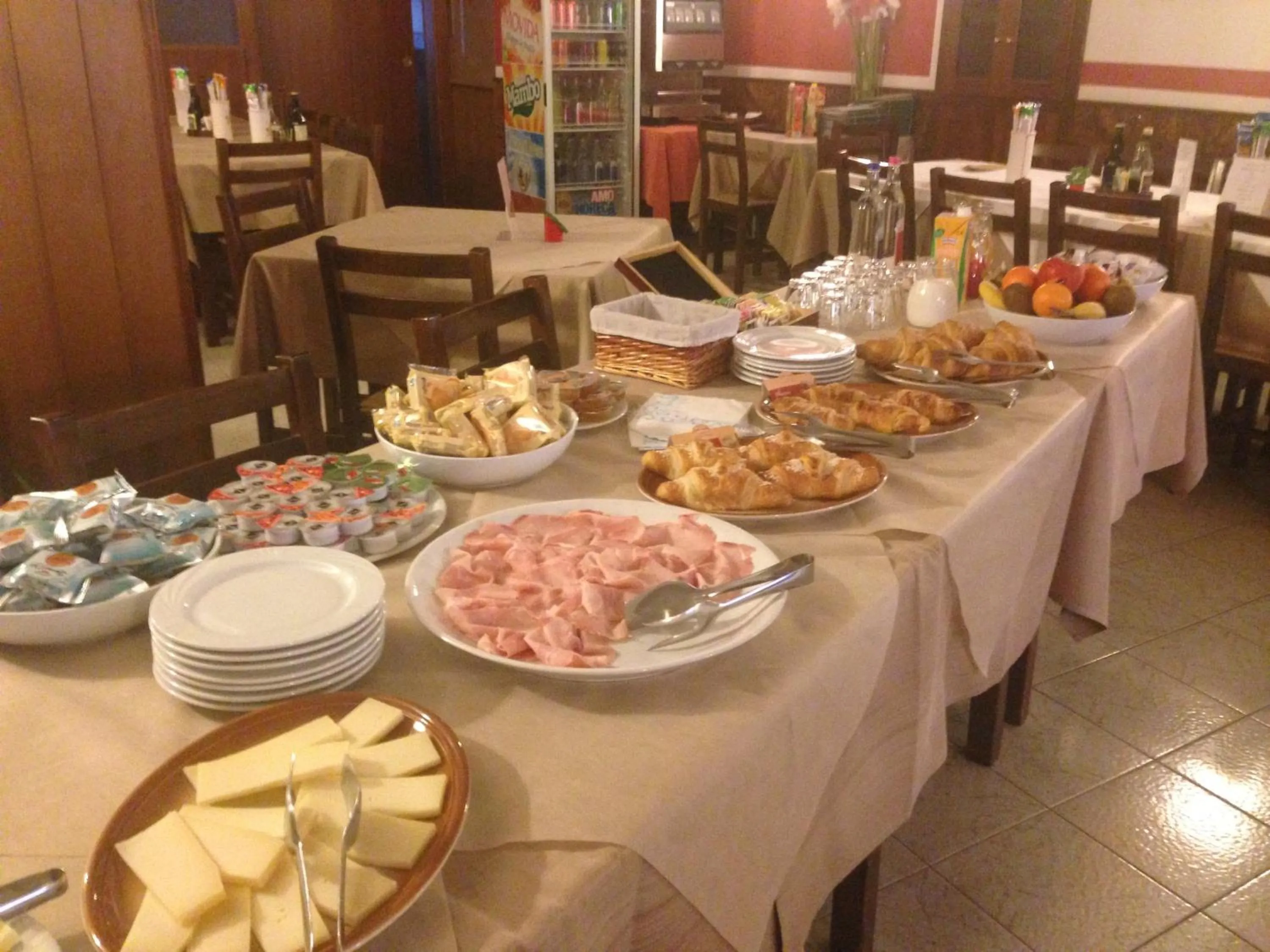 Buffet breakfast in Hotel Scandola