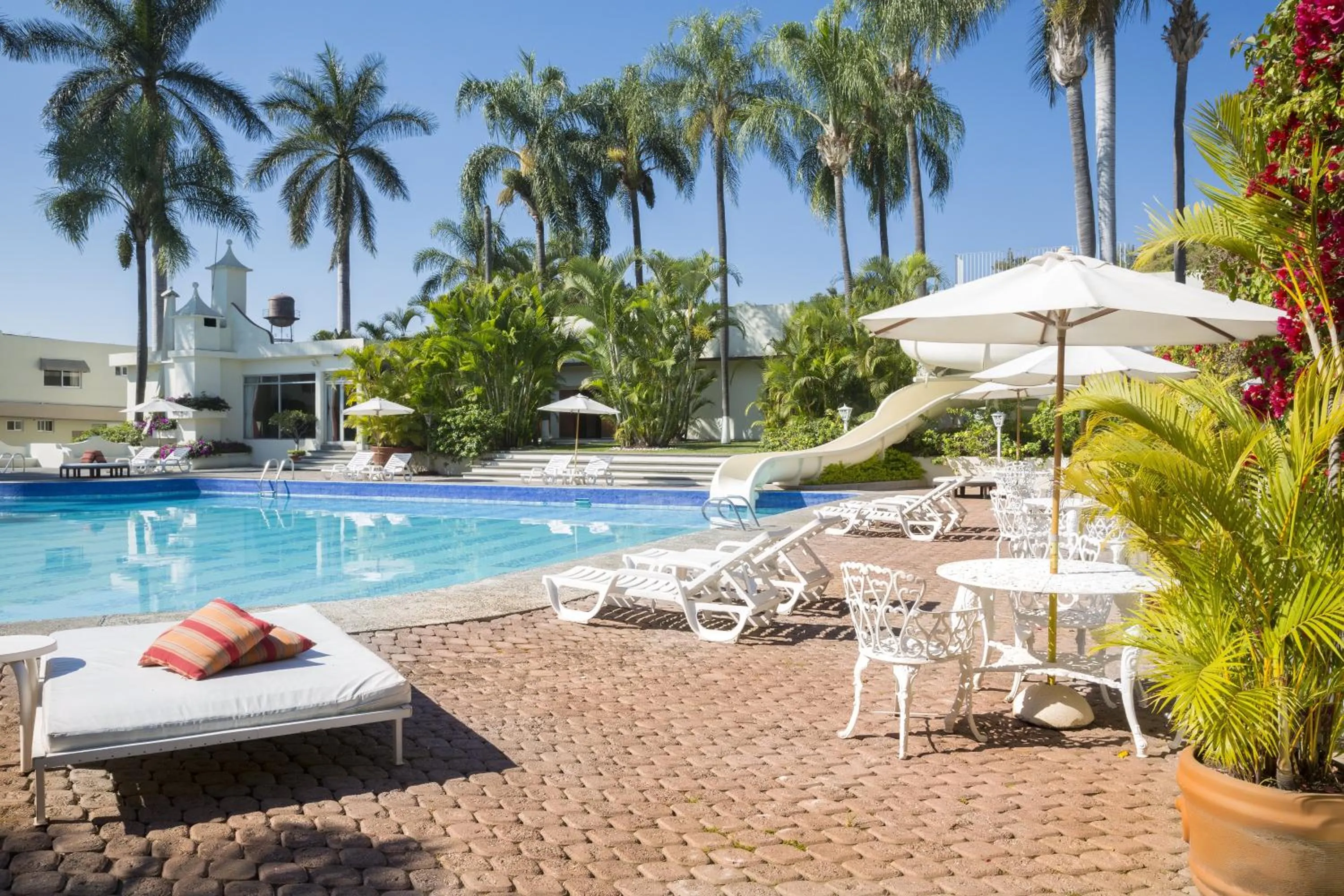 Garden in Gamma Cuernavaca Puerta Paraiso
