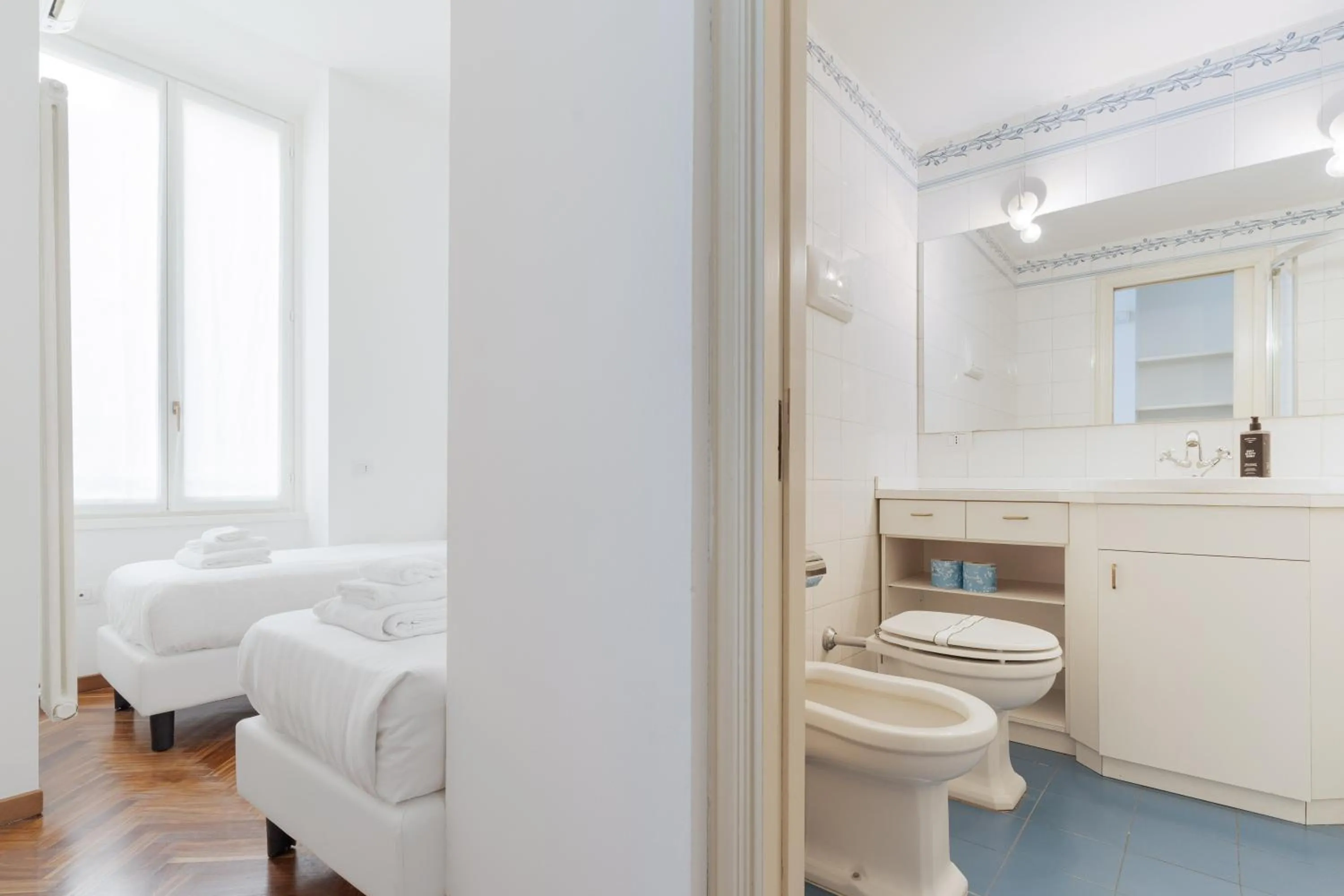 Bathroom, Bed in Brera Apartments in San Marco