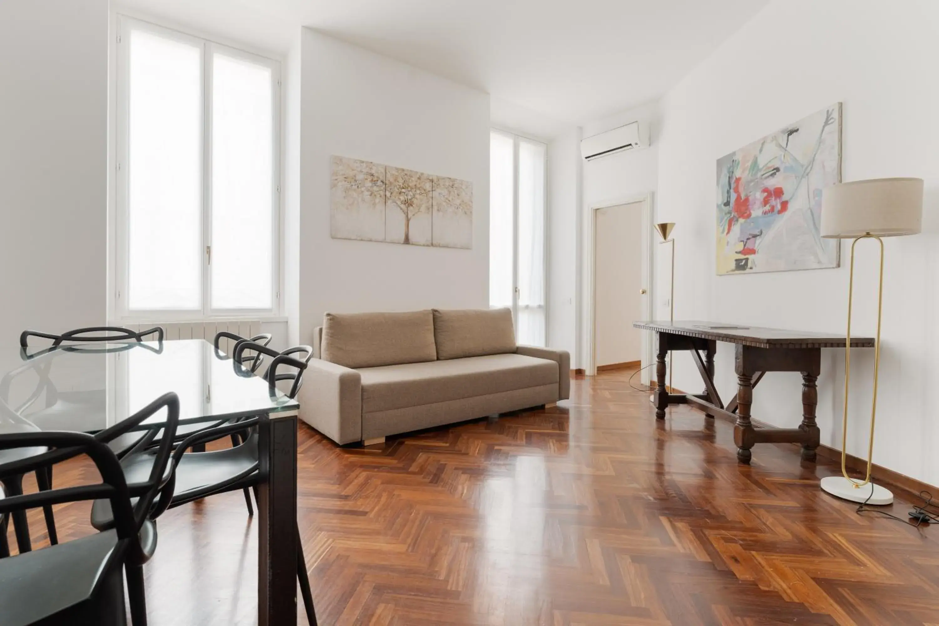 Apartment - Corso di Porta Nuova 38 in Brera Apartments in San Marco Apartment - Corso di Porta Nuova 38 in Brera Apartments in San Marco