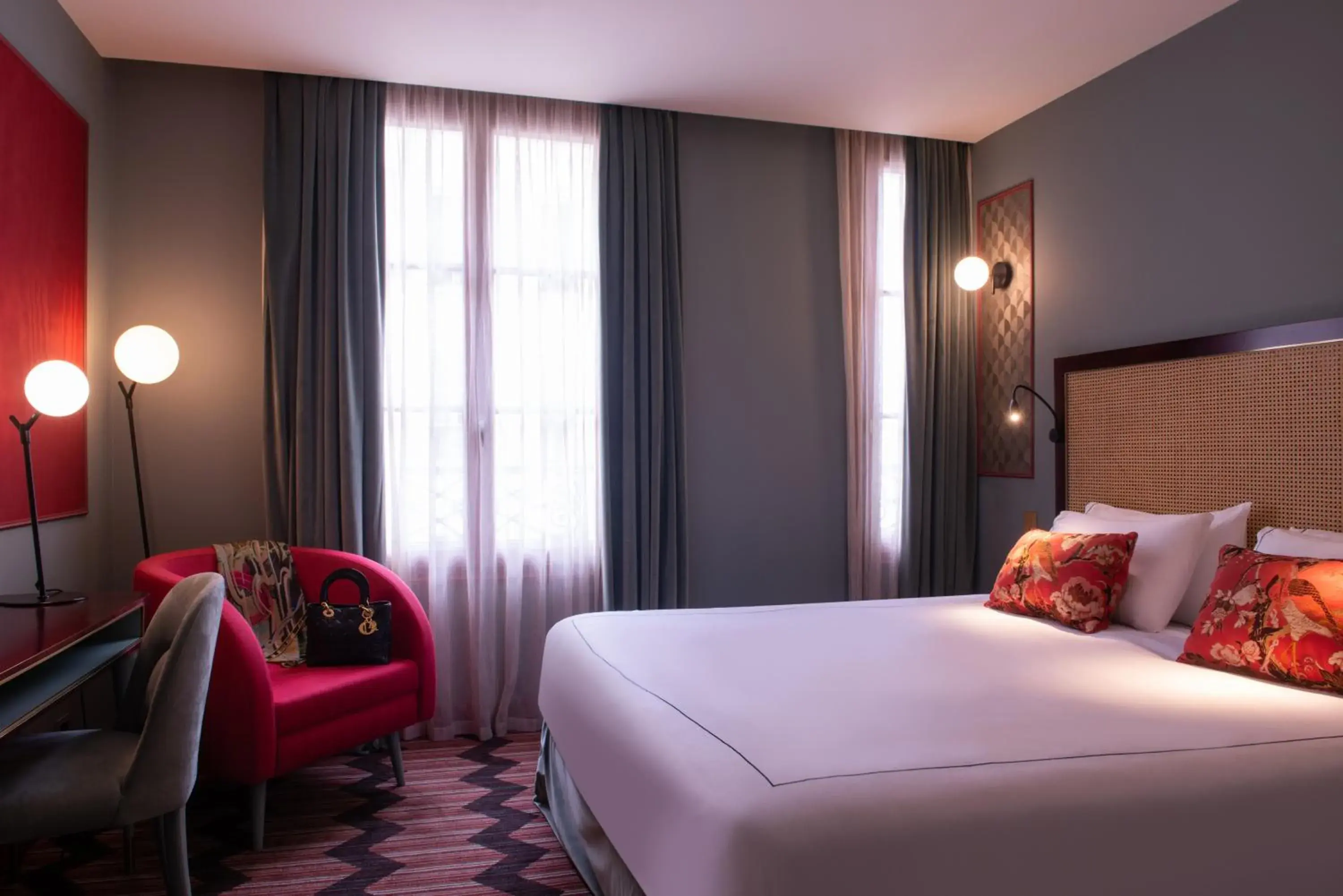 Bed in Mom'Art Hotel Bed in Mom'Art Hotel
