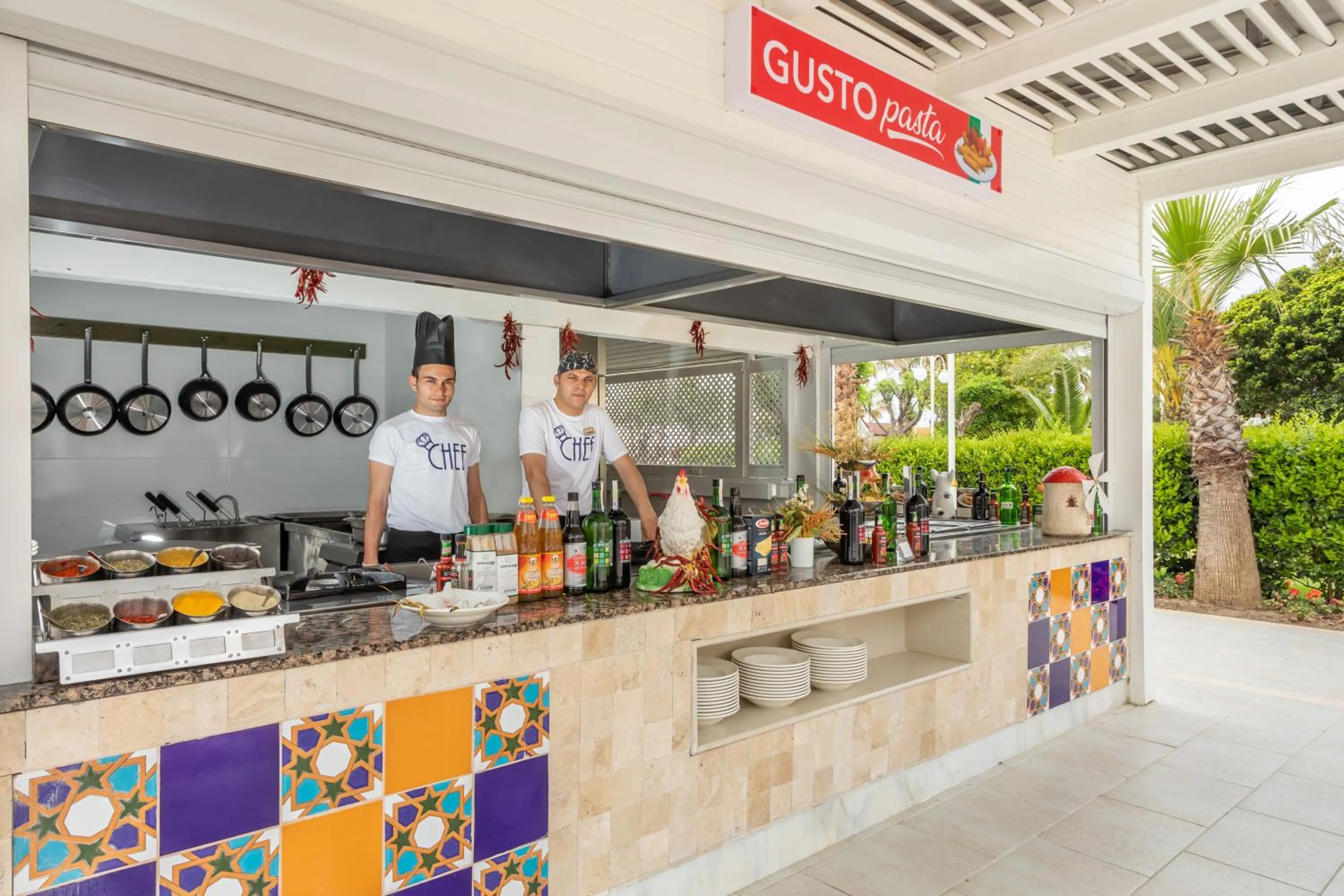 Restaurant/places to eat in Orange County Belek