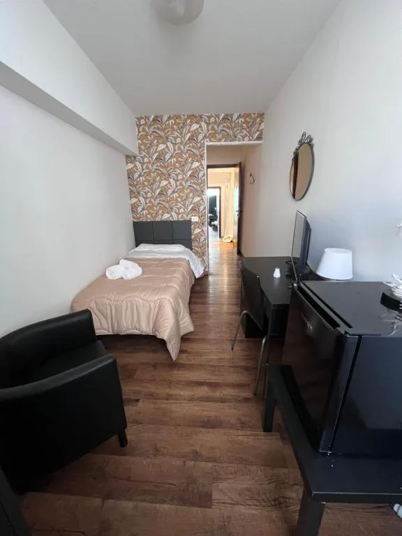 Bedroom, Bed in Hotel Brenta