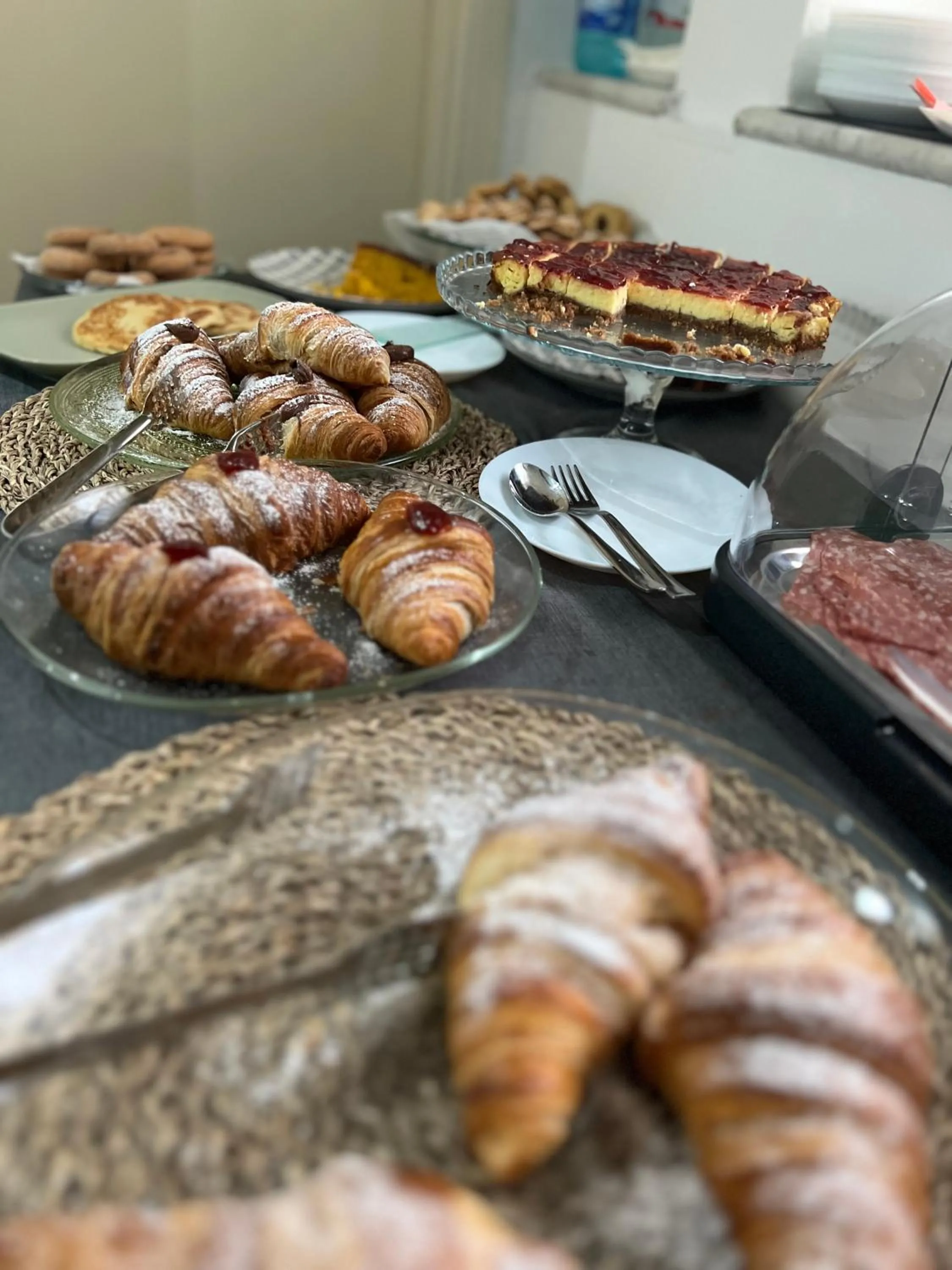 Buffet breakfast in Hotel Brenta