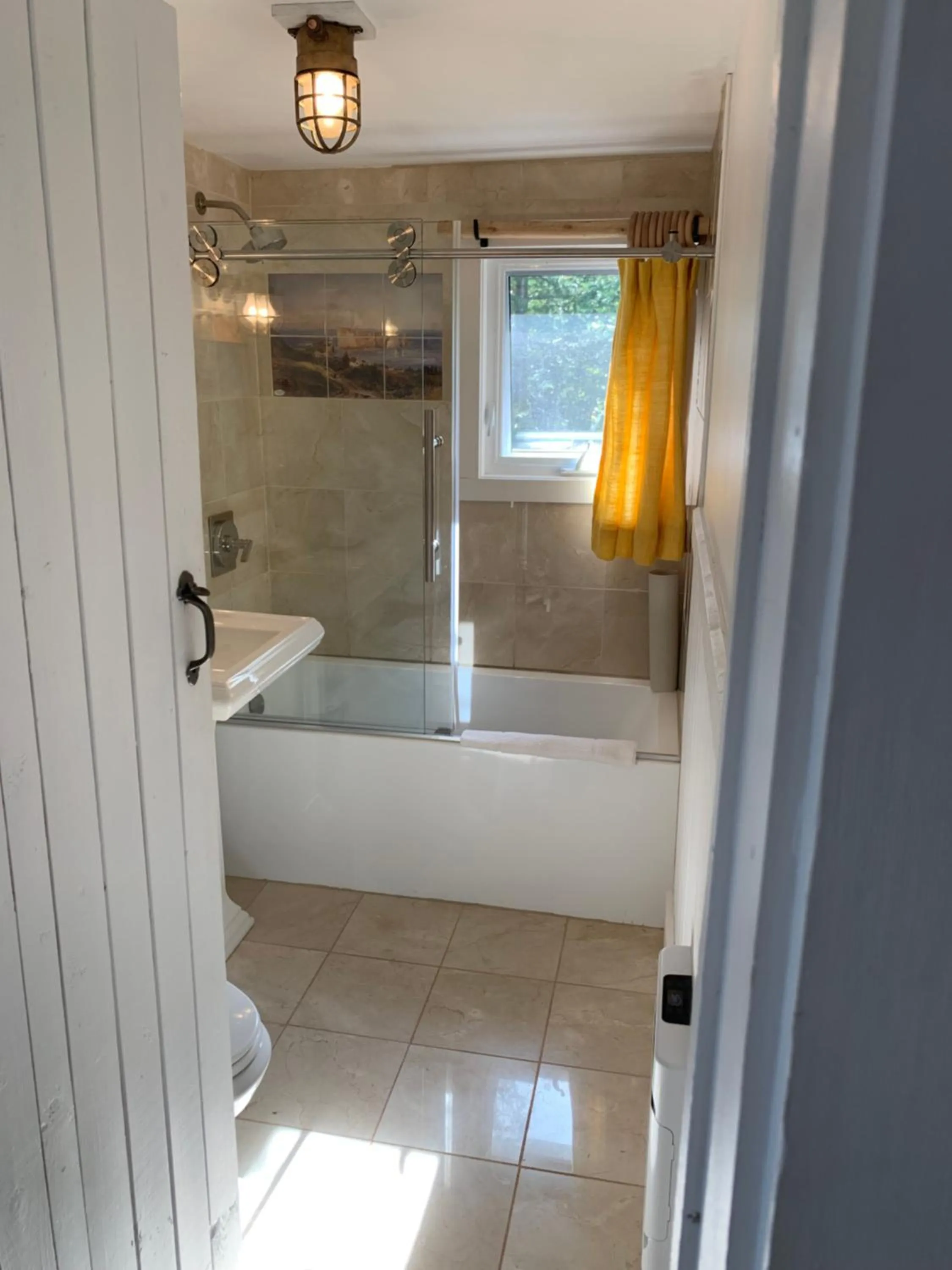 Bathroom in Au Pic de l'Aurore Motel-Chalets