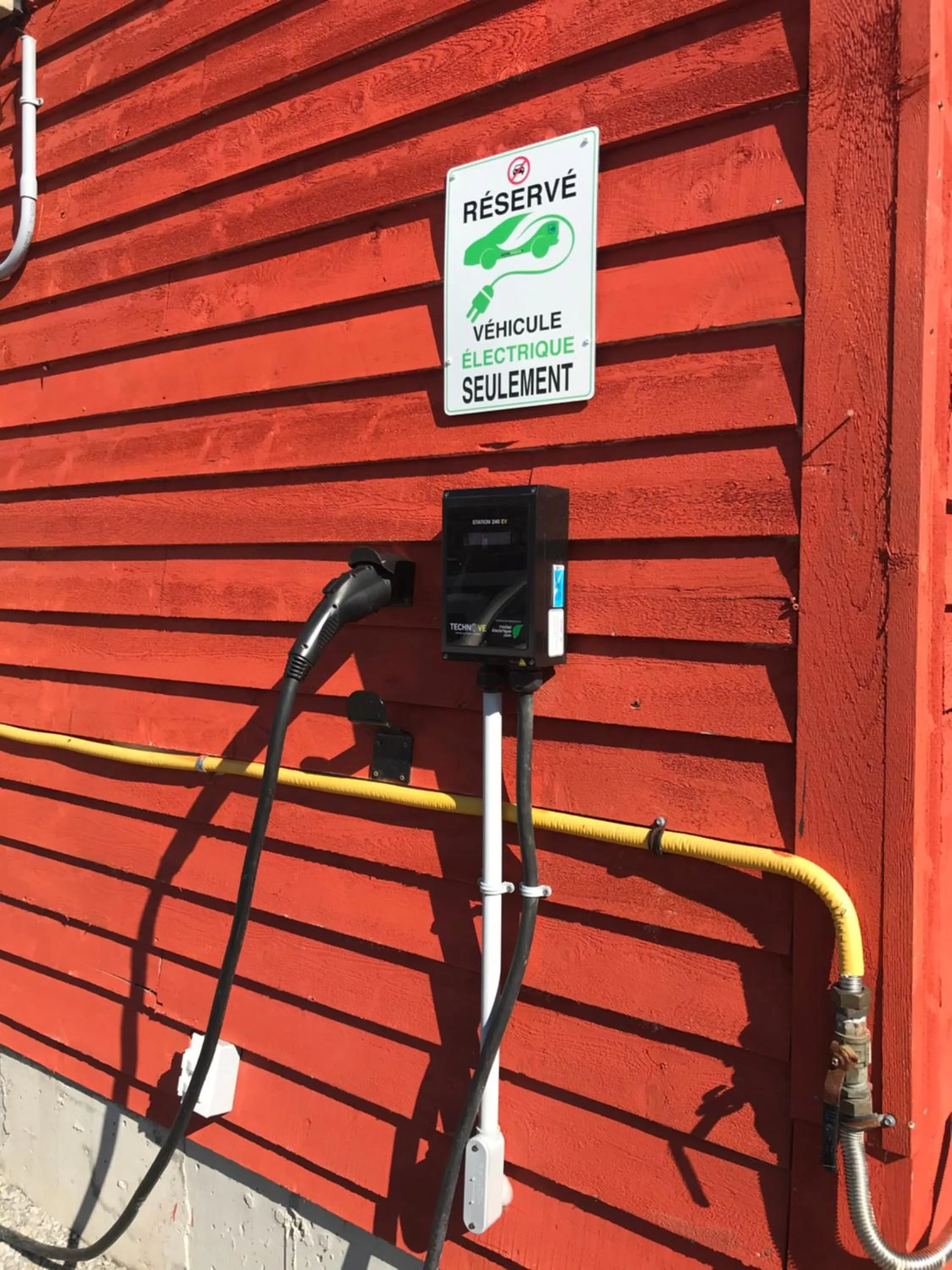 Hotel-Motel Fleur de Lys