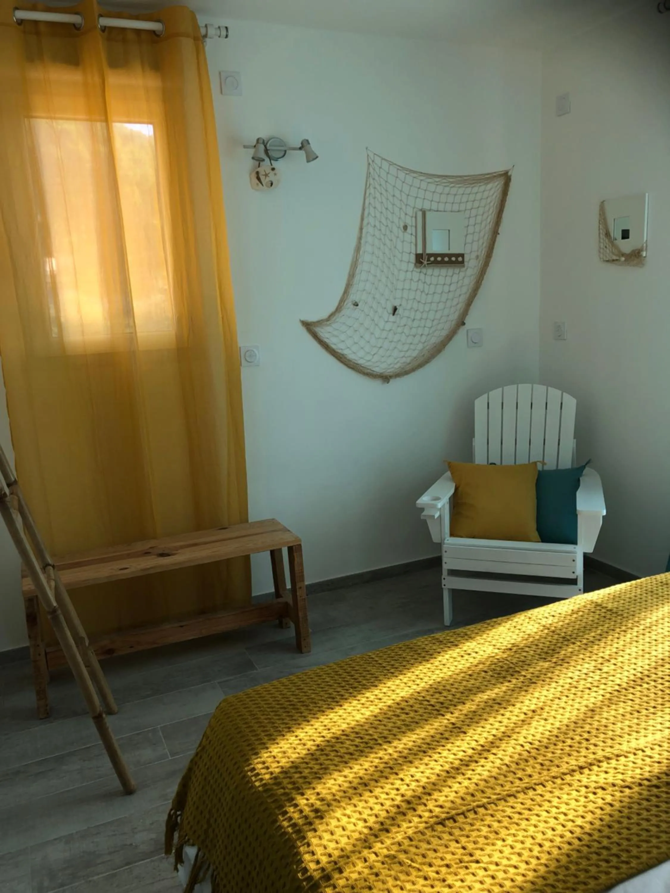 Photo of the whole room, Bed in Maxima Sunset