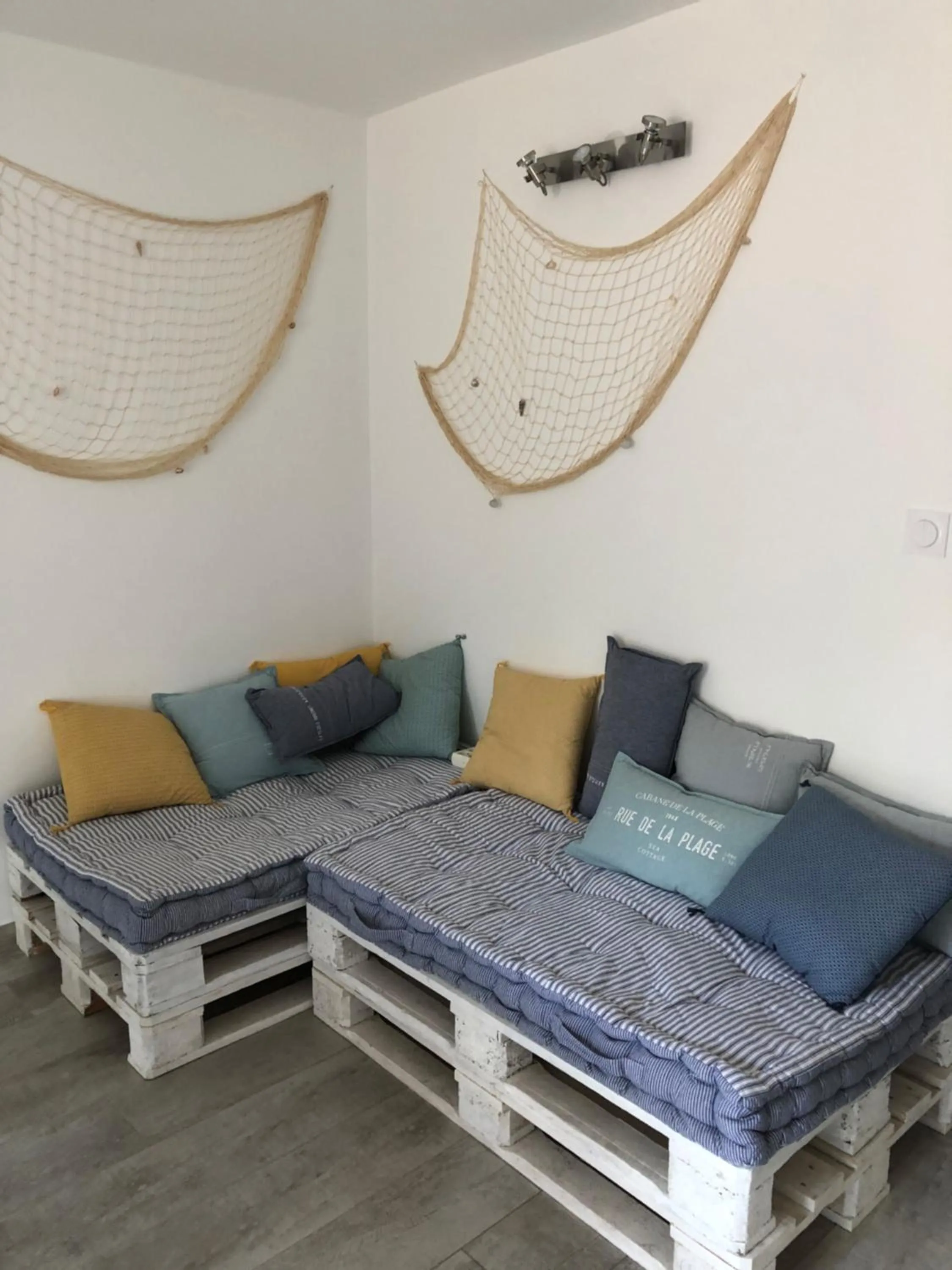 Seating area in Maxima Sunset