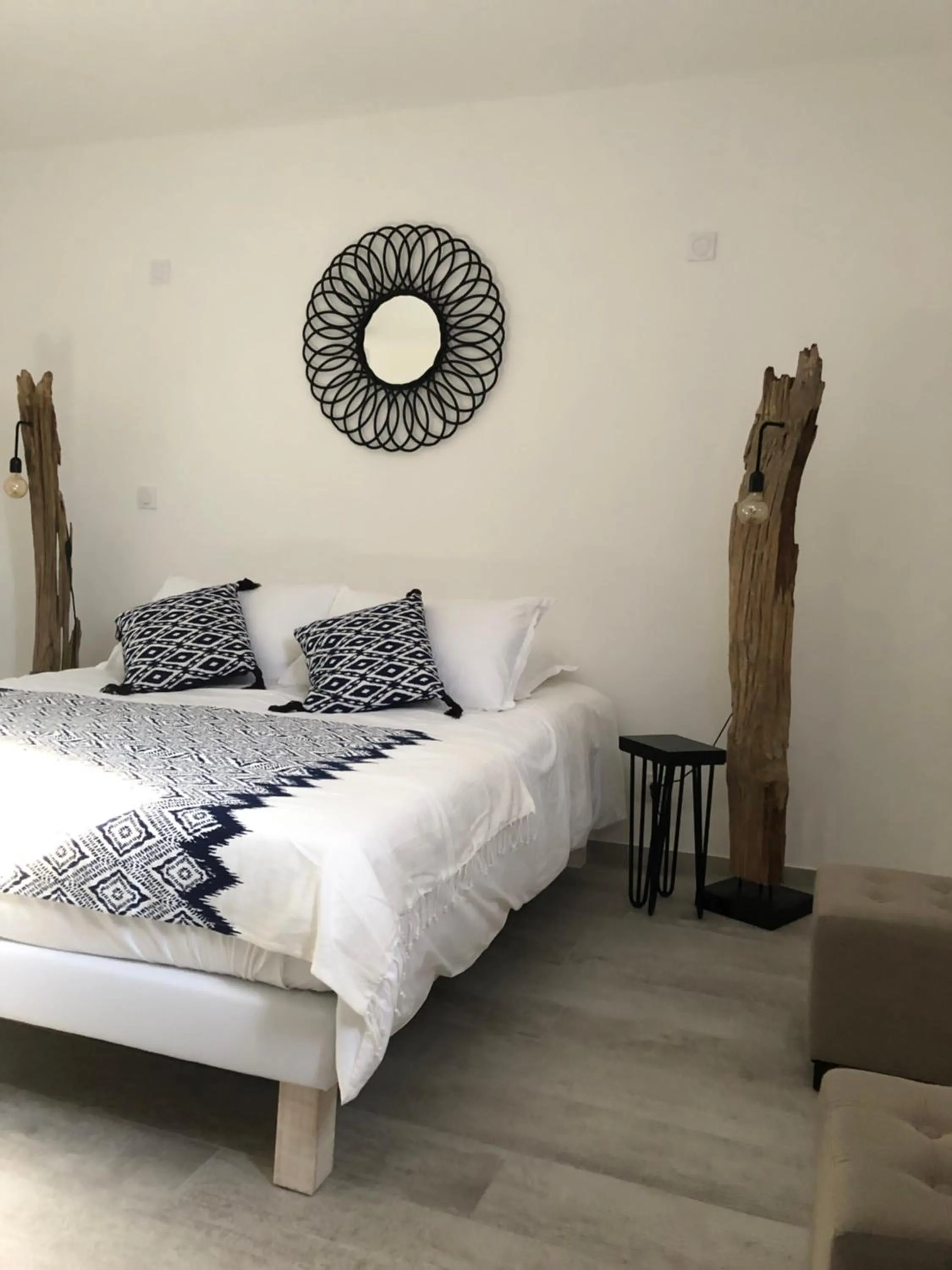 Photo of the whole room, Bed in Maxima Sunset