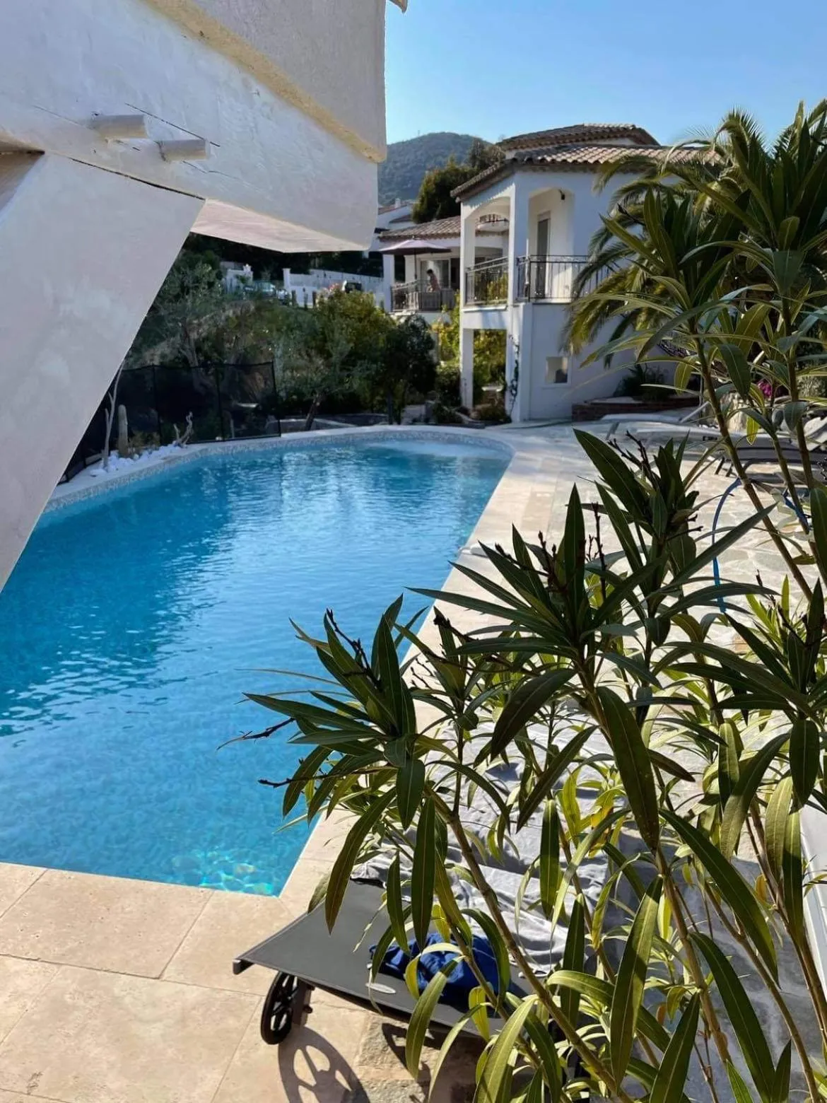 Swimming pool in Maxima Sunset