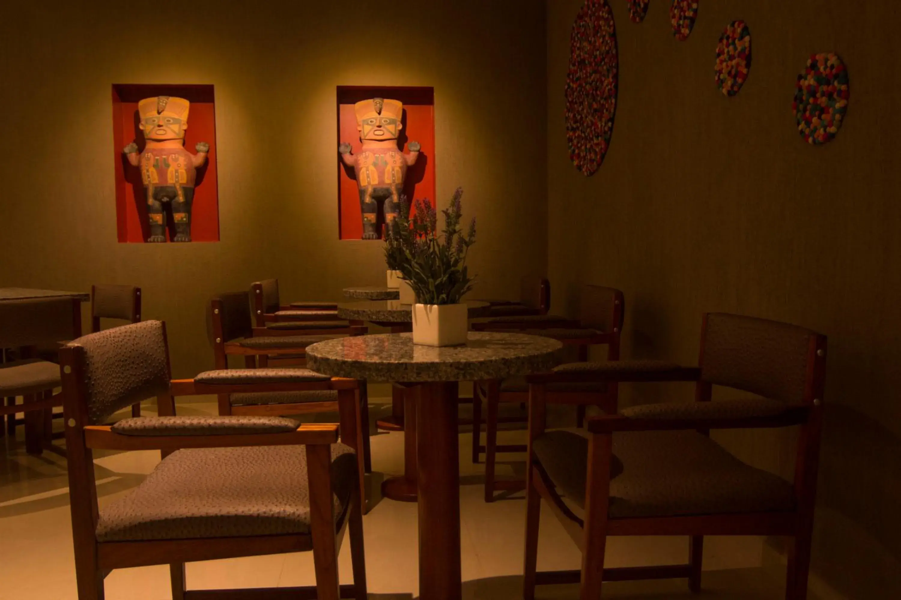 Restaurant/places to eat in Tambo Dos de Mayo Restaurant/places to eat in Tambo Dos de Mayo