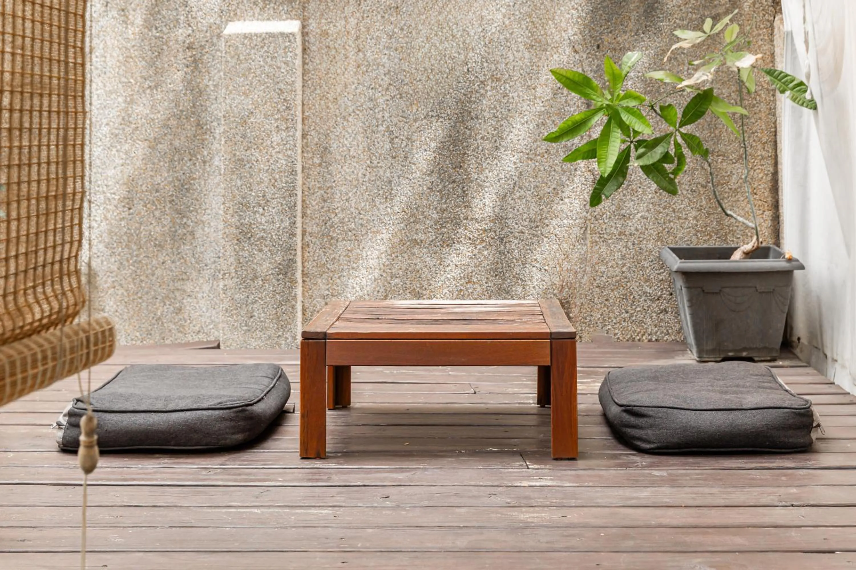 Balcony/Terrace in IsShoNi house