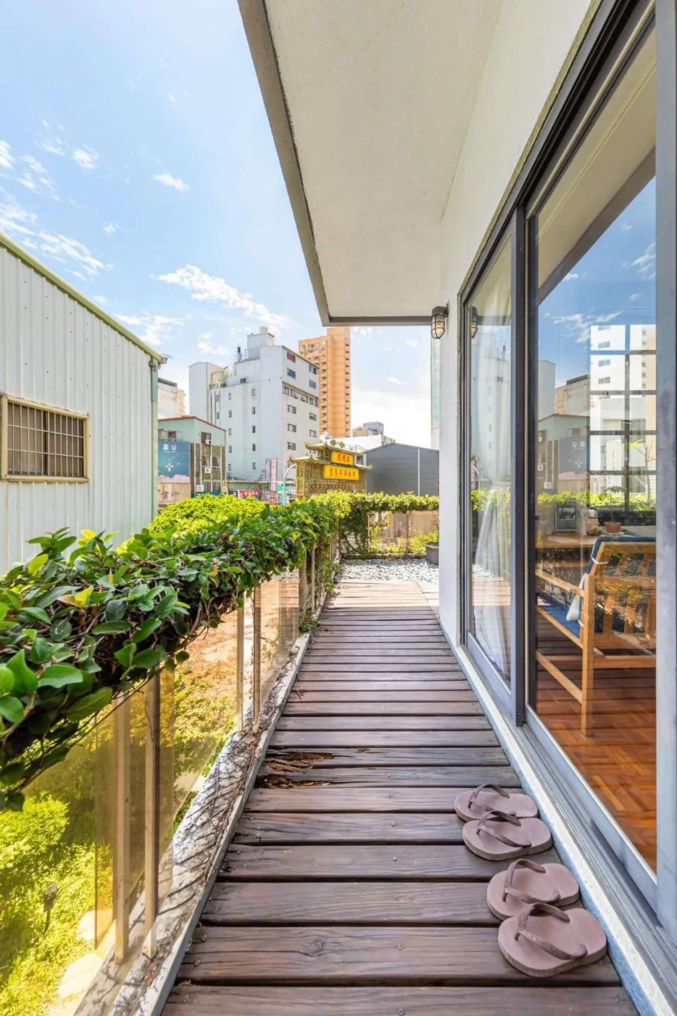 Balcony/Terrace in IsShoNi house